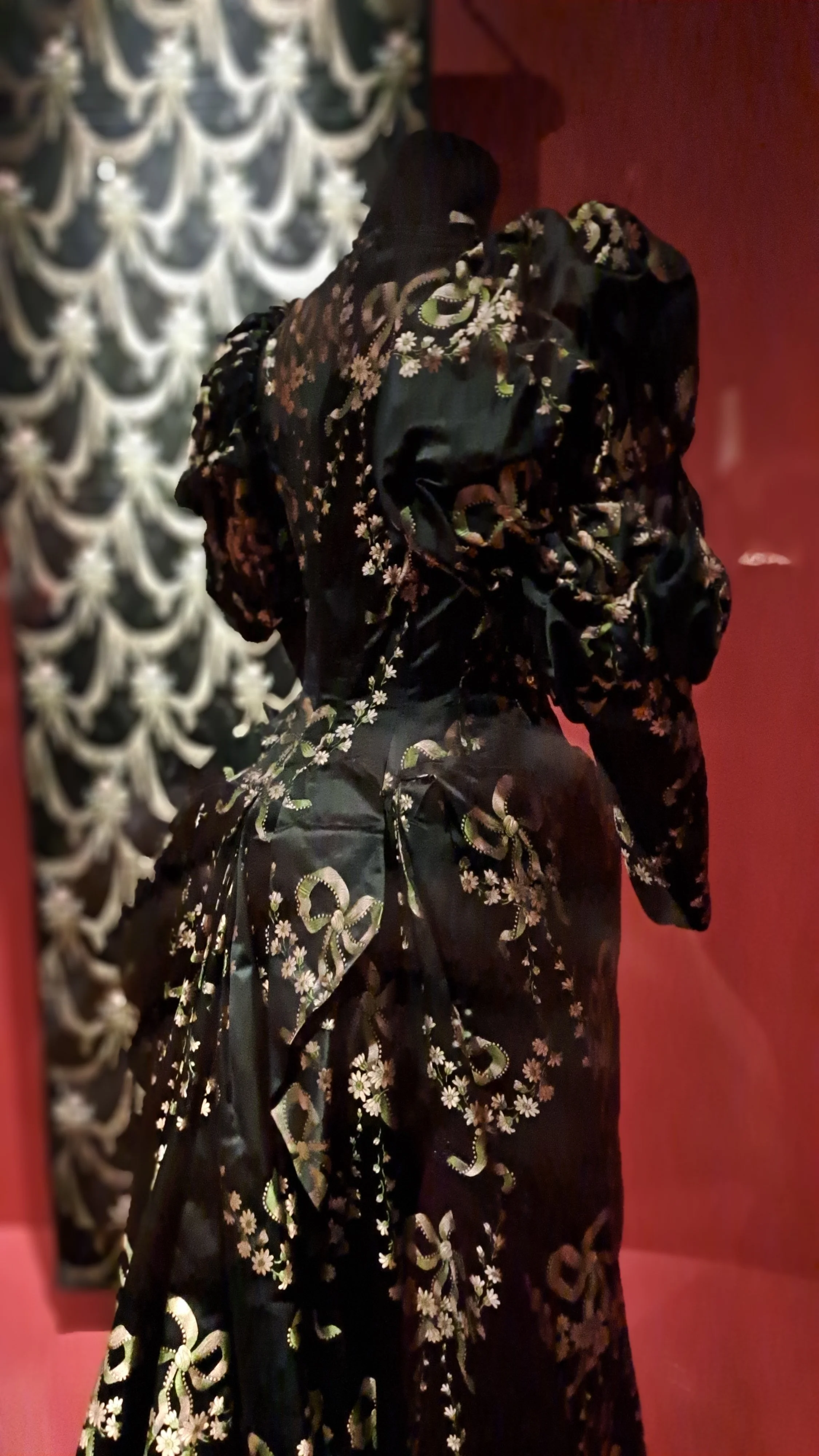 18th CENTURY FASHION 31.jpg