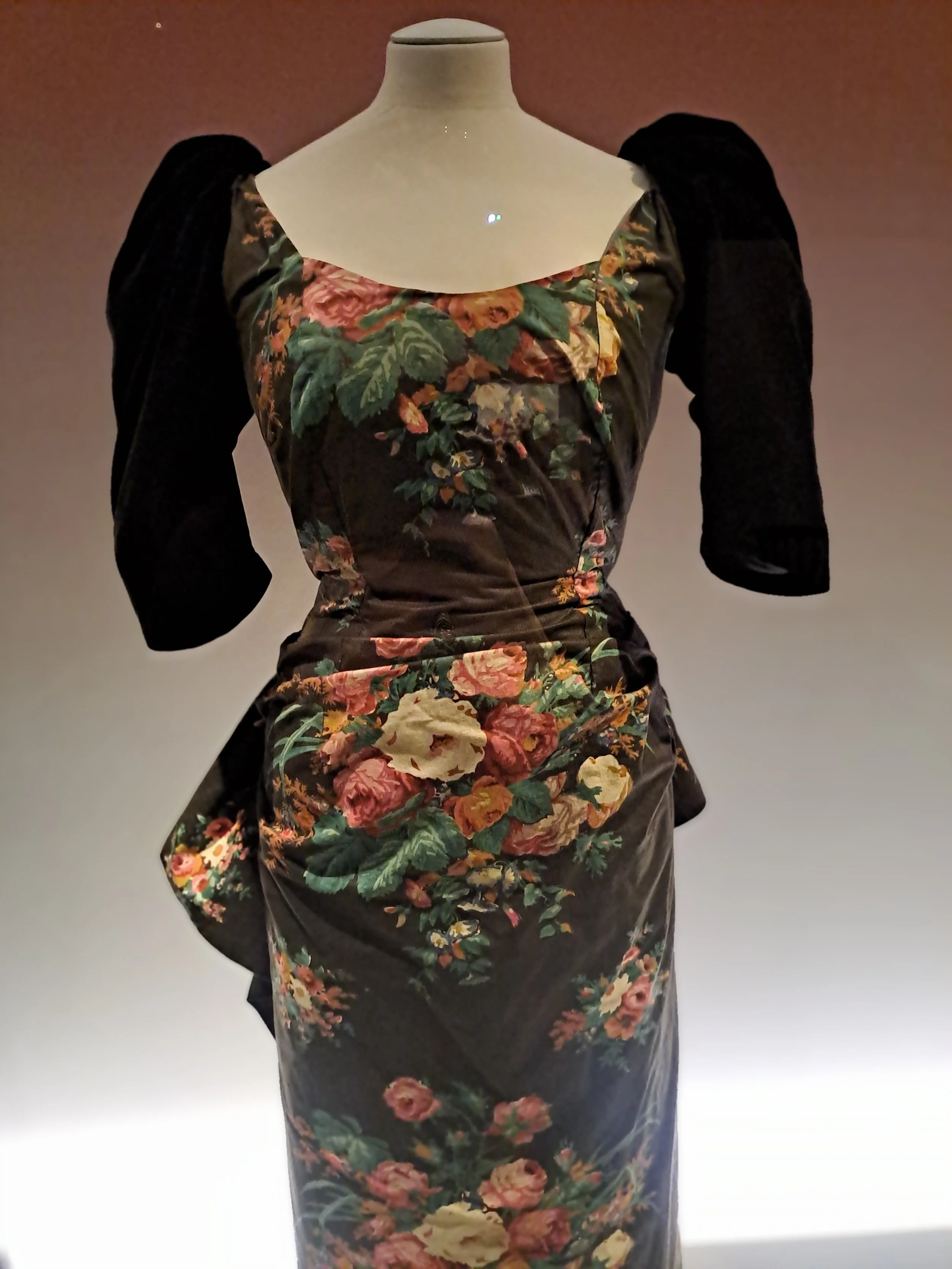 TISSER BRODER SUBLIMER - FLEURS ©REBECCA DEVANEY 6.jpg