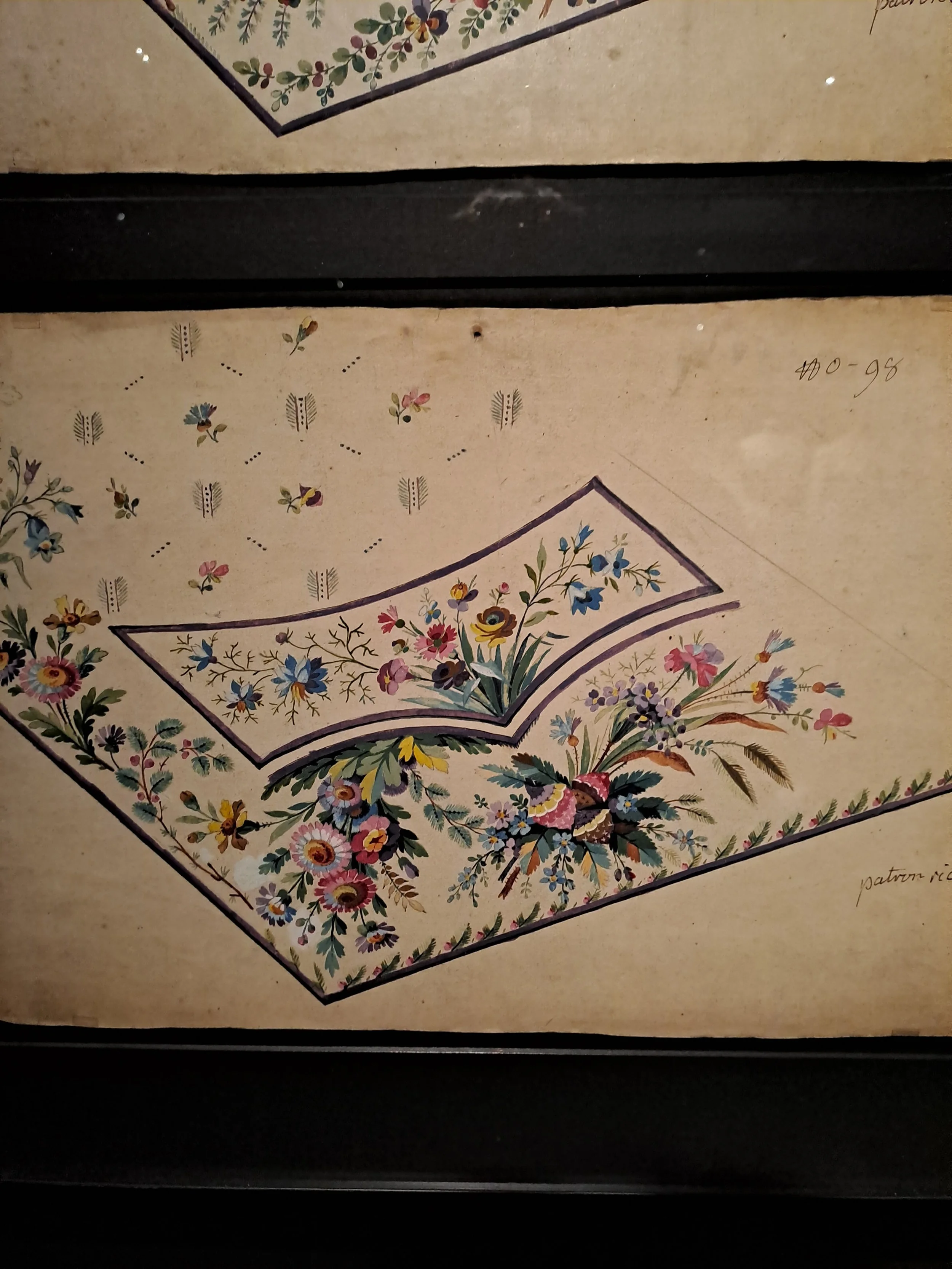 TISSER BRODER SUBLIMER - FLEURS ©REBECCA DEVANEY 27.jpg