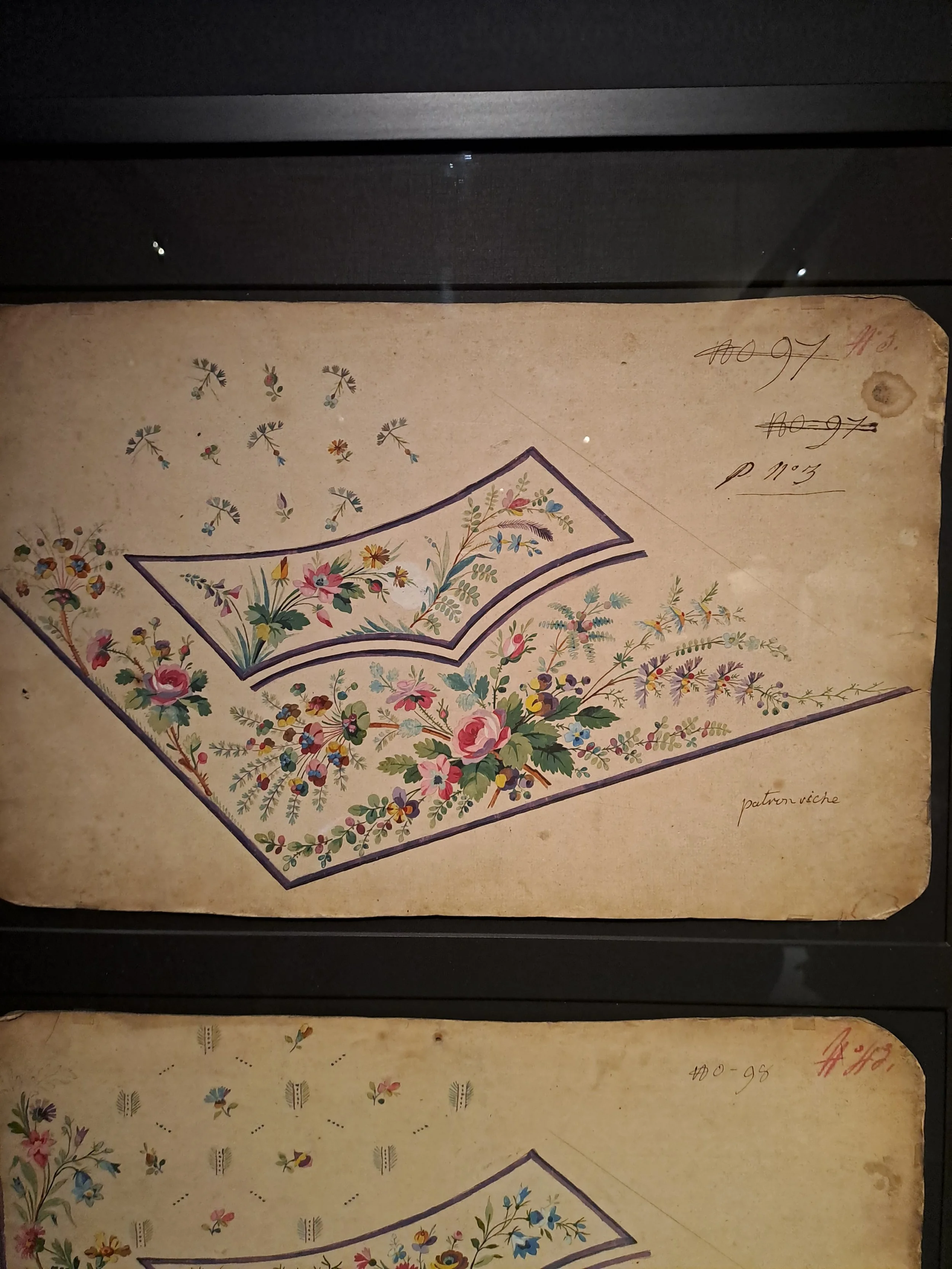 TISSER BRODER SUBLIMER - FLEURS ©REBECCA DEVANEY 28.jpg