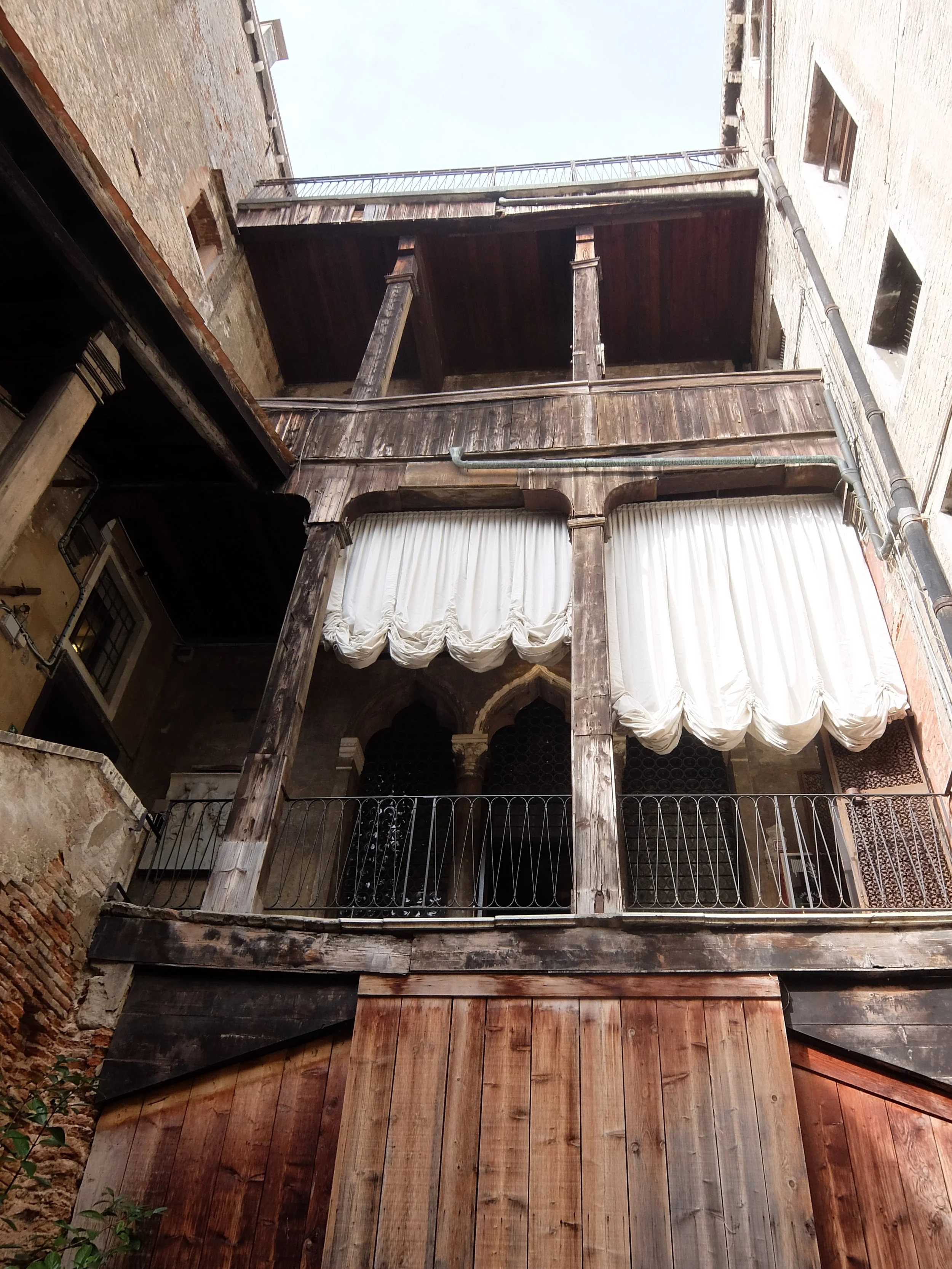 FORTUNY MUSEUM ©REBECCA DEVANEY 61.JPG