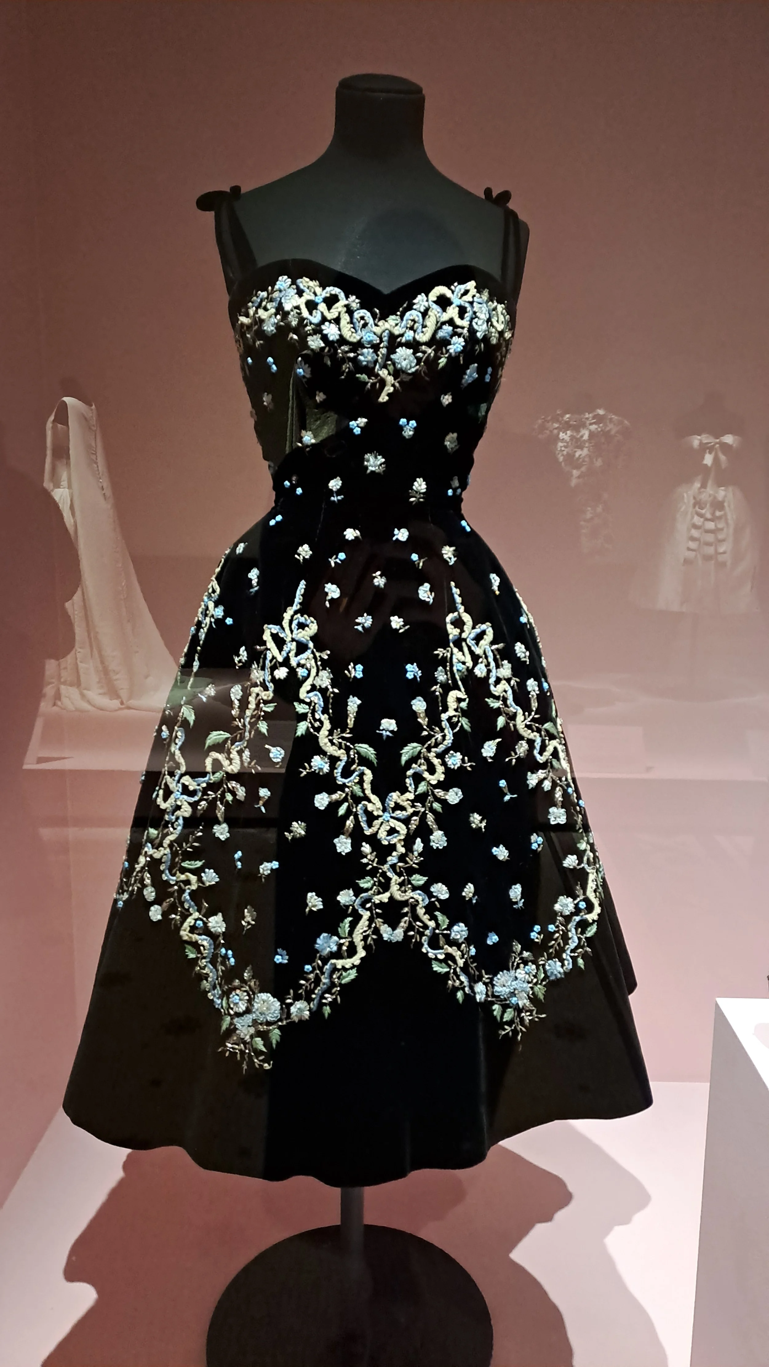 18th CENTURY FASHION 18.jpg