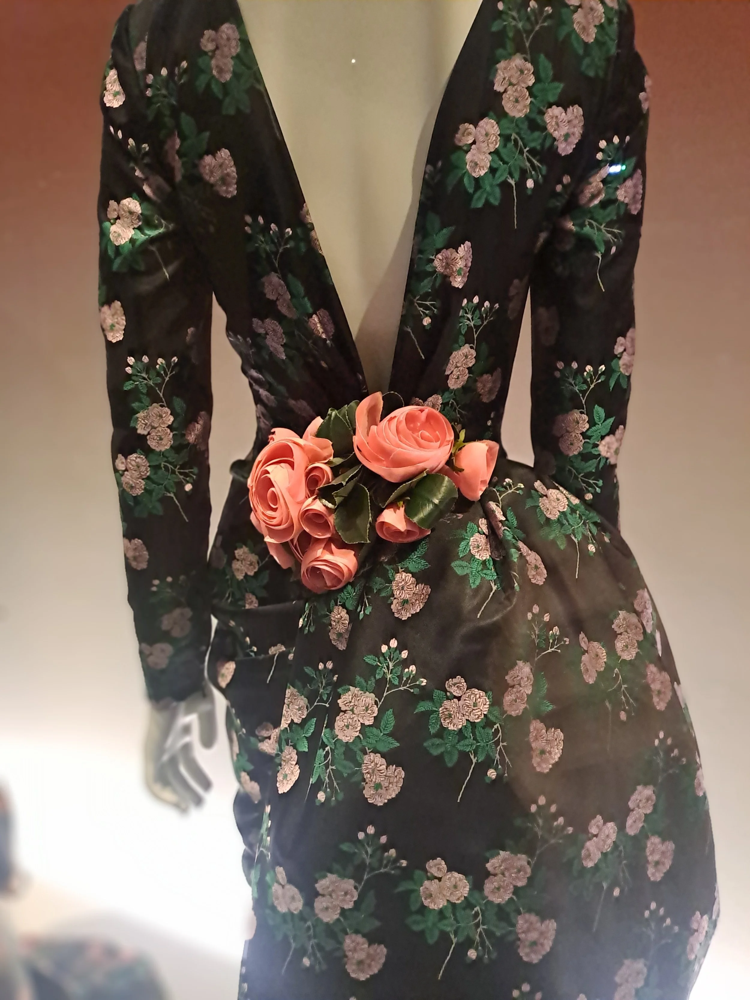 TISSER BRODER SUBLIMER - FLEURS ©REBECCA DEVANEY 7.jpg