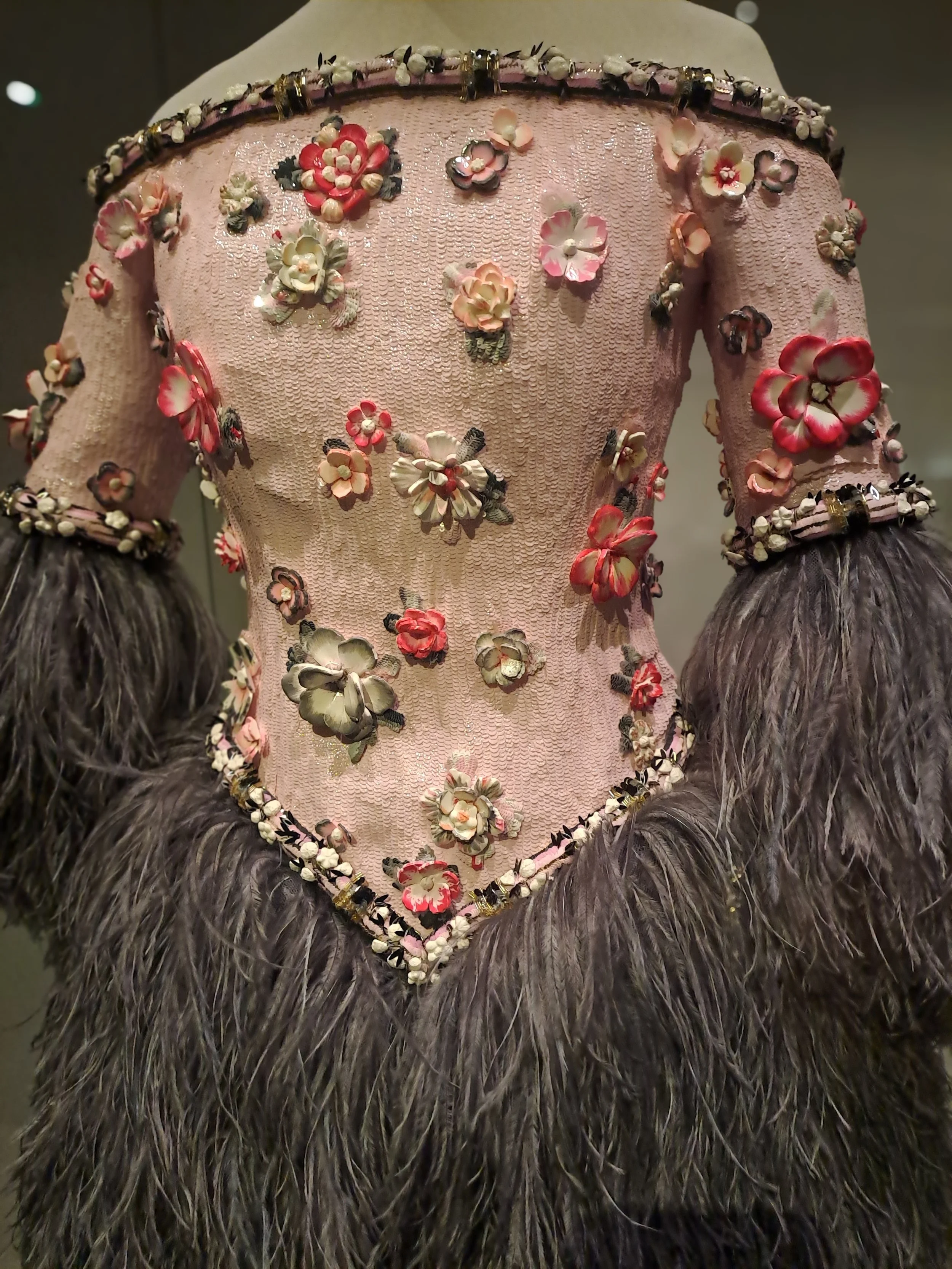 TISSER BRODER SUBLIMER - FLEURS ©REBECCA DEVANEY 3.jpg