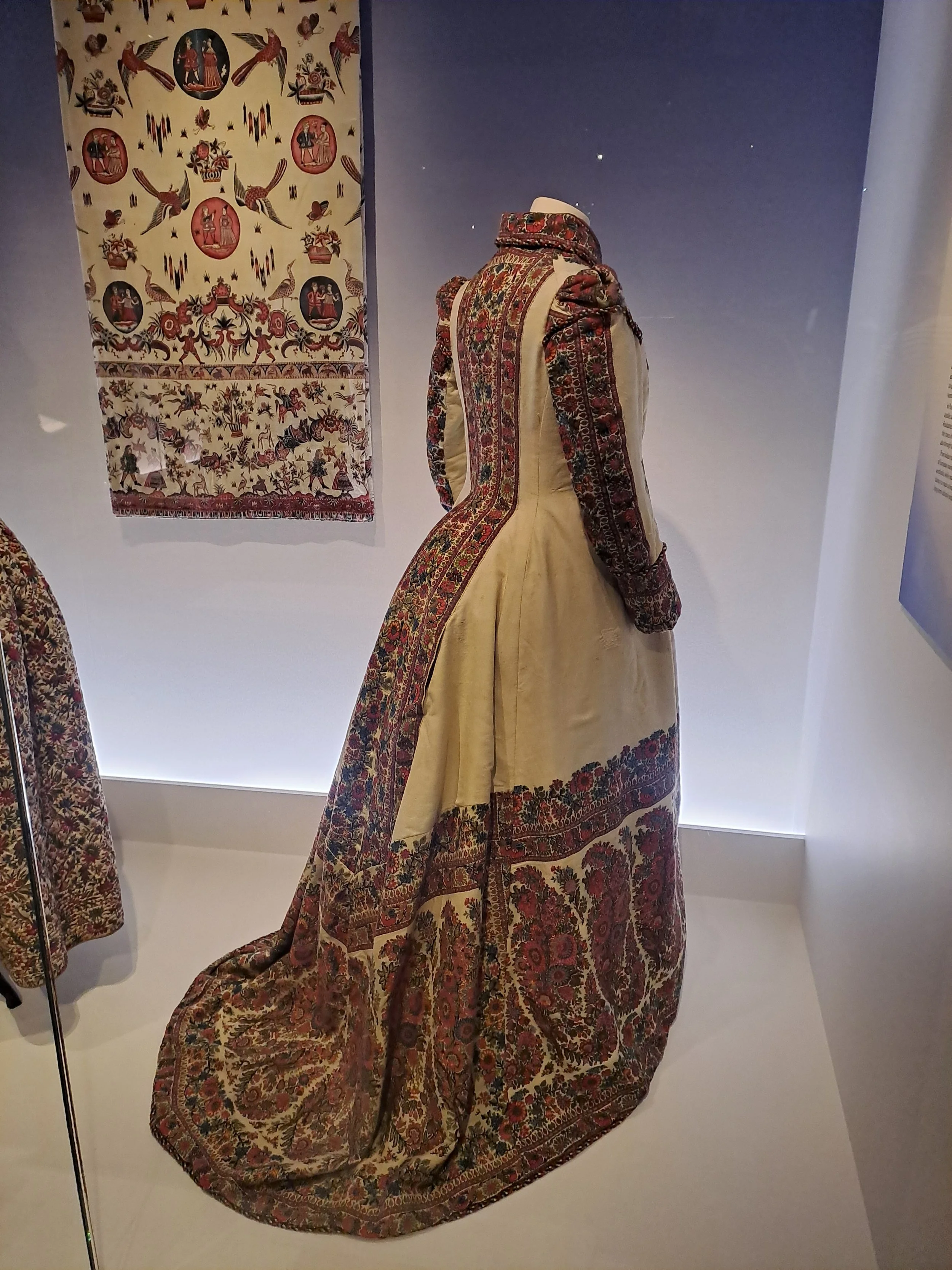 TISSER BRODER SUBLIMER - FLEURS ©REBECCA DEVANEY 15.jpg