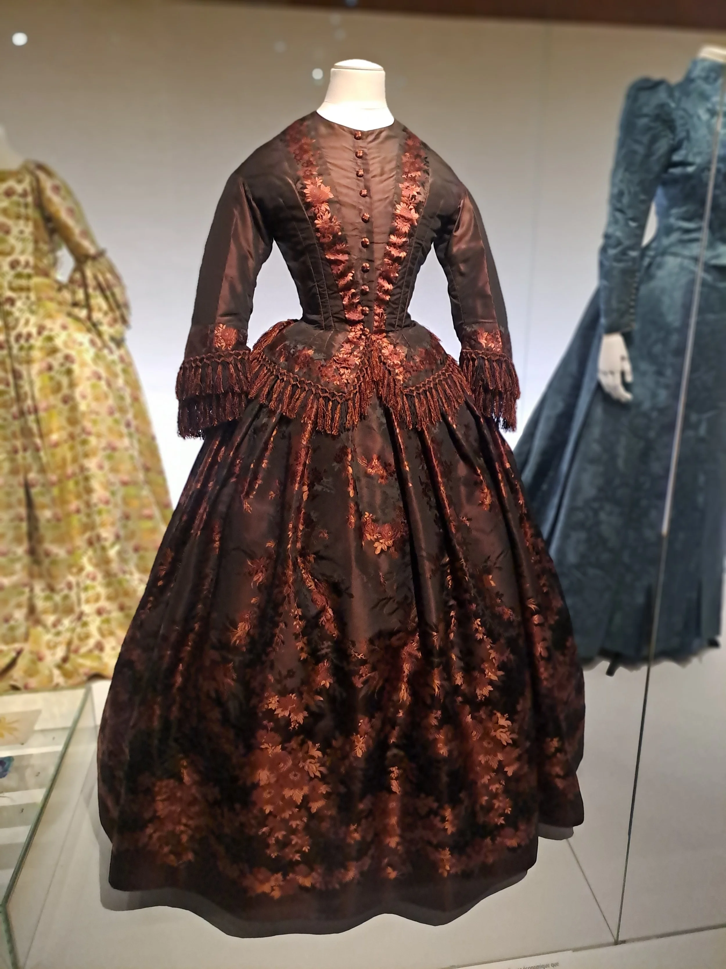 TISSER BRODER SUBLIMER - FLEURS ©REBECCA DEVANEY 22.jpg