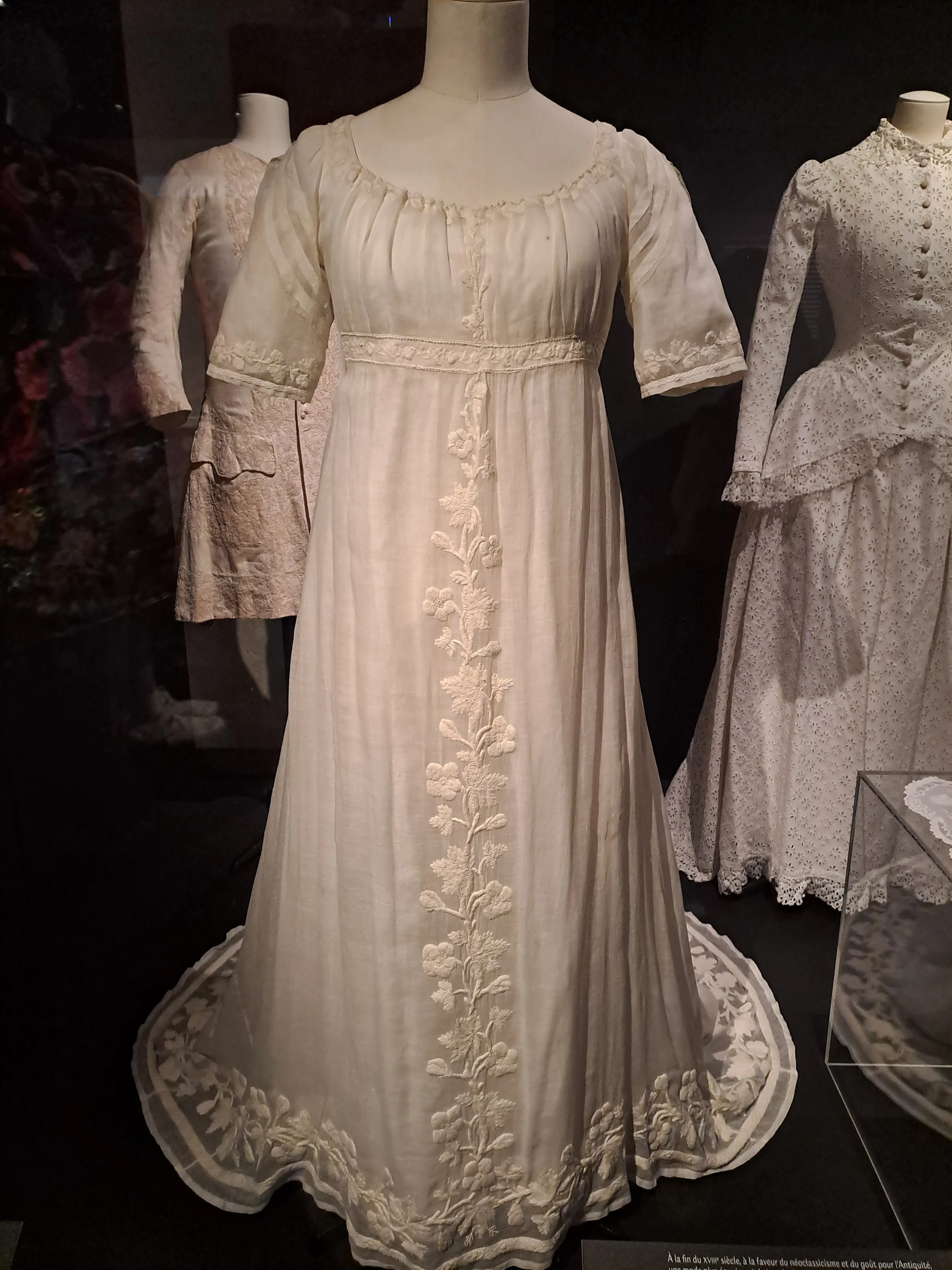 TISSER BRODER SUBLIMER - FLEURS ©REBECCA DEVANEY 30.jpg