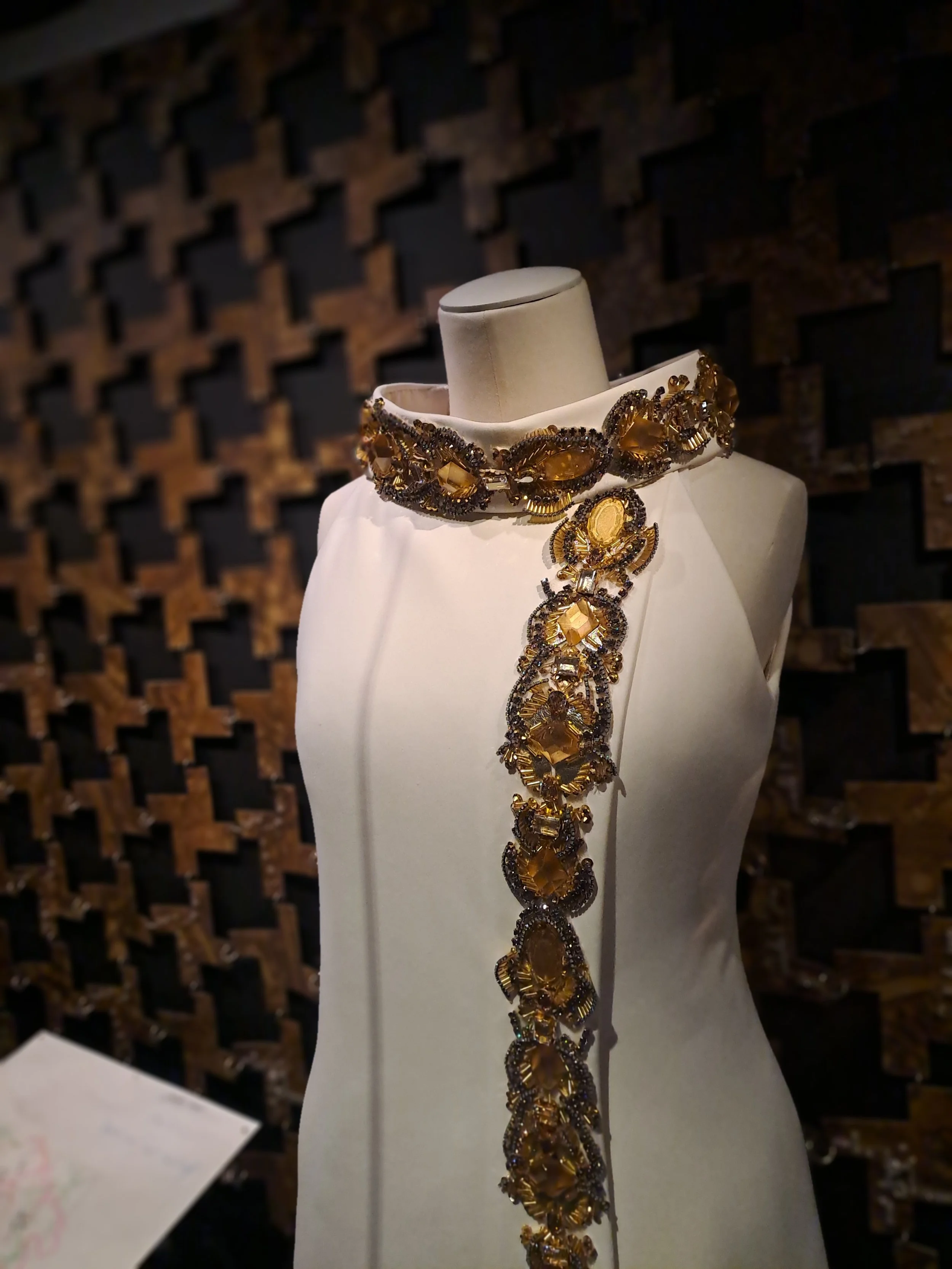 TISSER BRODER SUBLIMER - FLEURS ©REBECCA DEVANEY 96.jpg