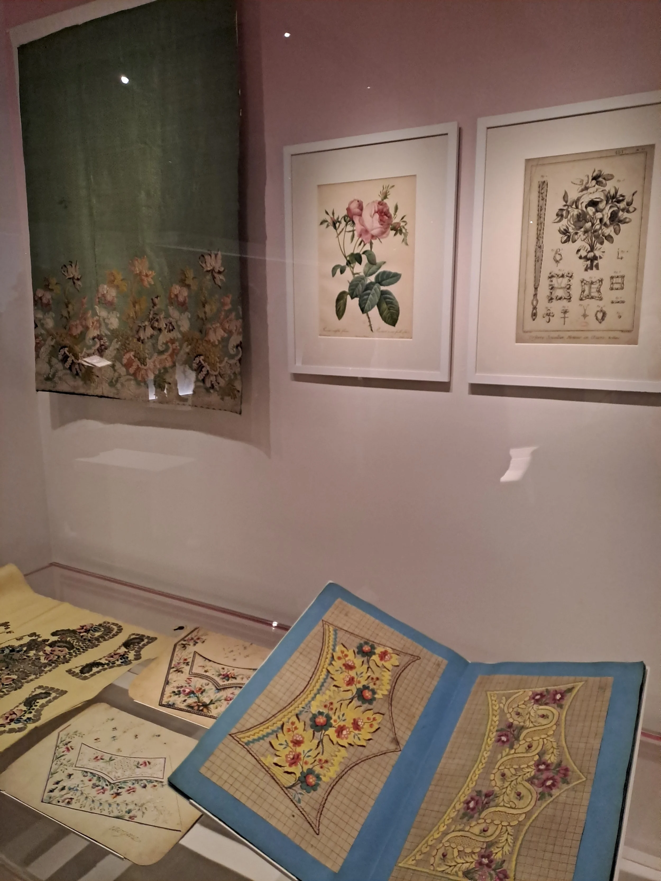 TISSER BRODER SUBLIMER - FLEURS ©REBECCA DEVANEY 17.jpg