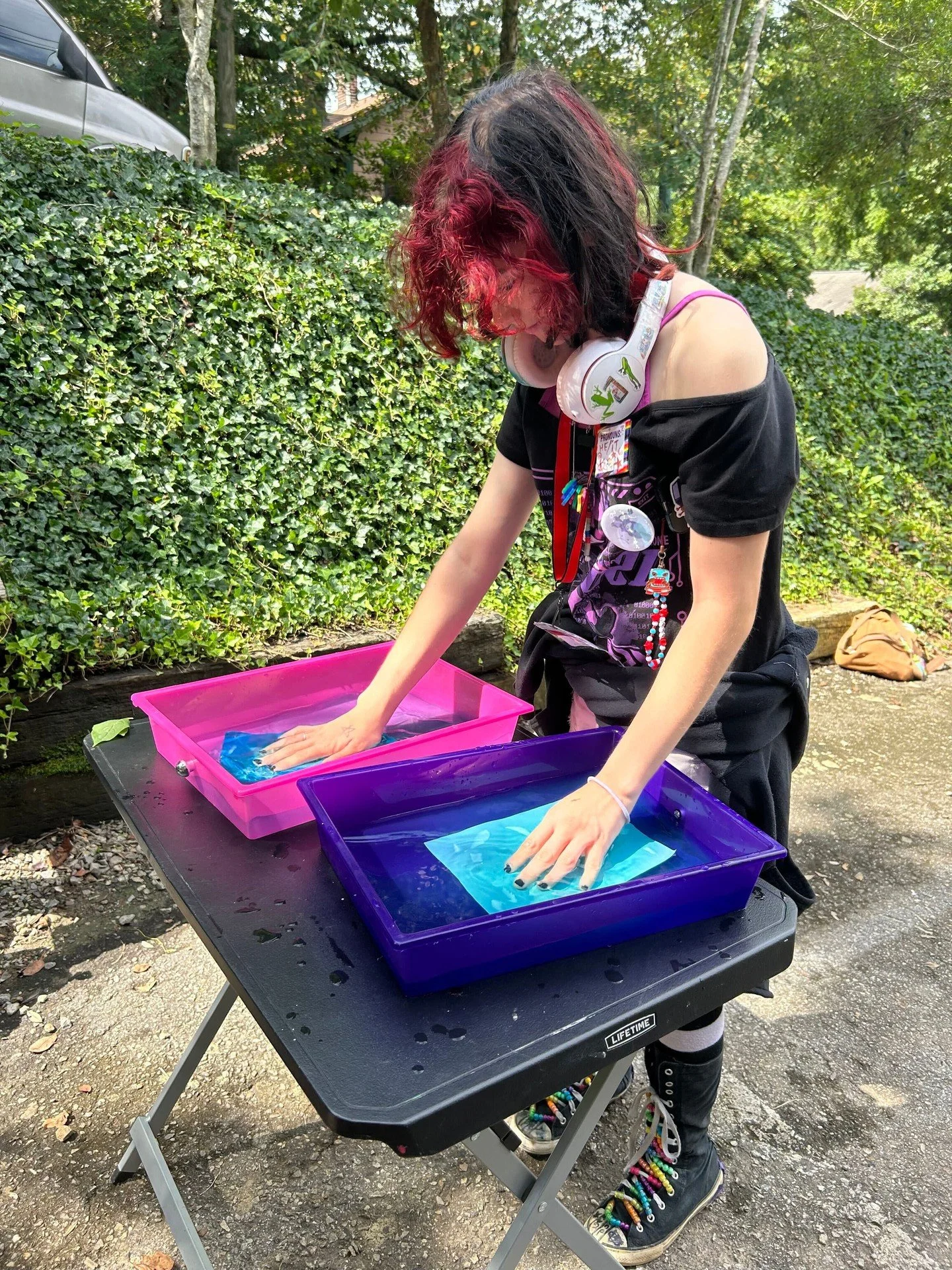 ⛺️ Camp Day 4 🌈 This day's theme was Arts &amp; Crafts!⁠
⁠
Campers got to:⁠
▪️ Make cyanotypes⁠
▪️ Create self portraits 👨🏻&zwj;🦱⁠
▪️ Paint with watercolor⁠
▪️ Sew a coin pouch 👛⁠
▪️ Create collage art⁠
▪️ Practice self defense 🥊⁠