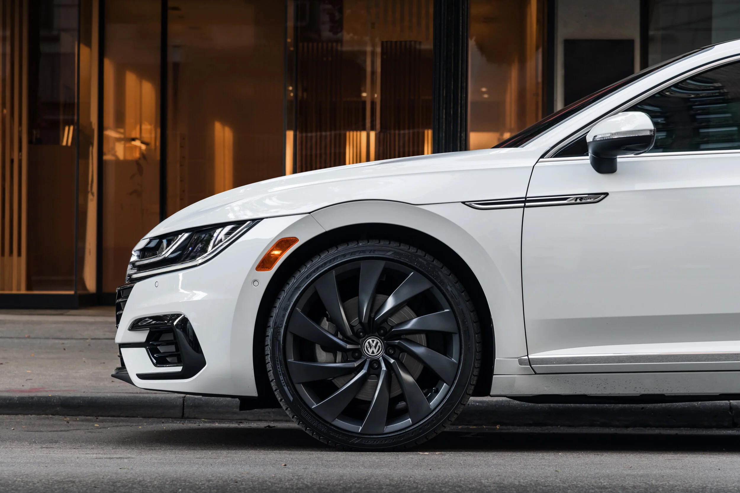 2020 Volkswagen Arteon R-Line