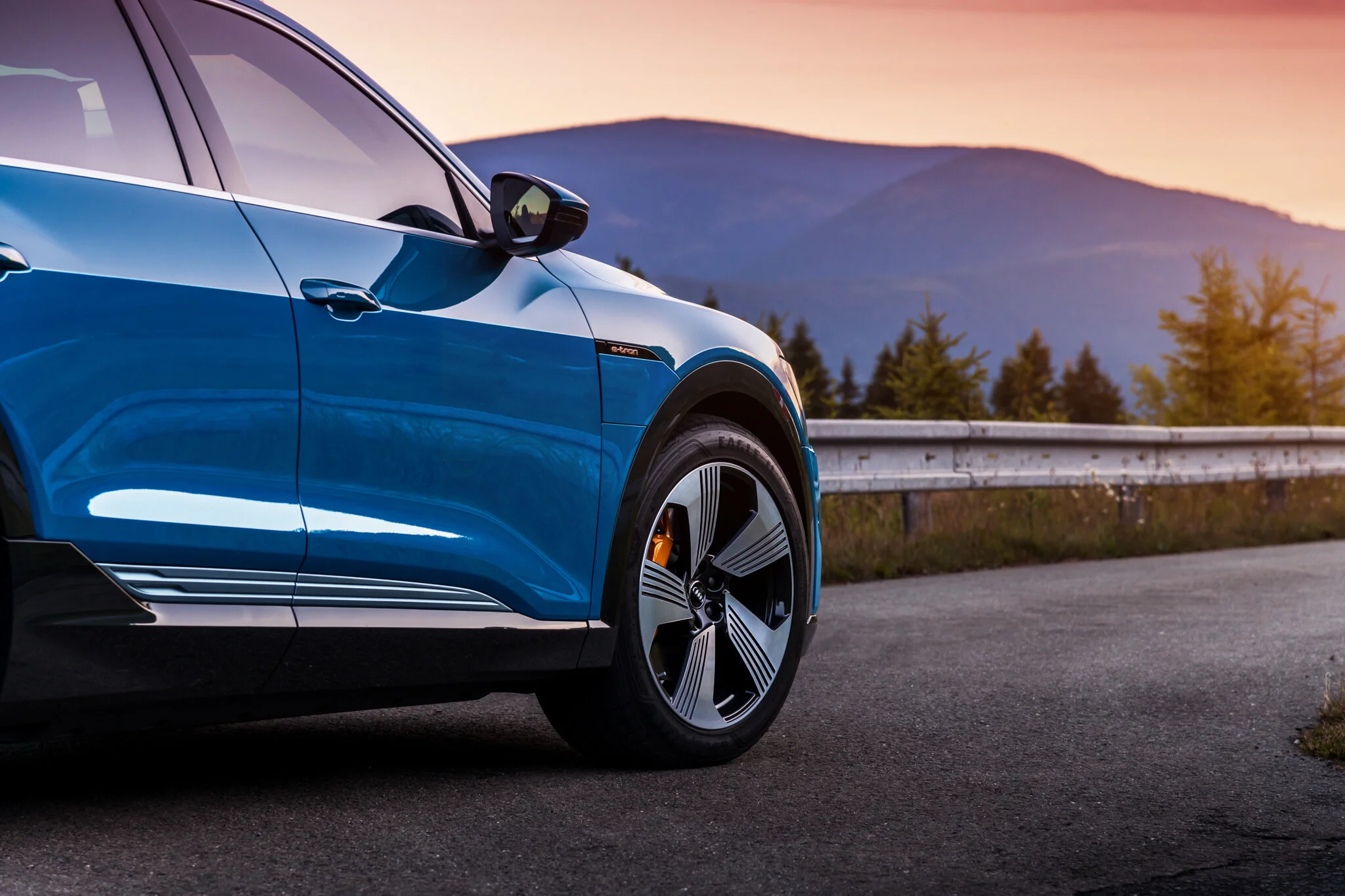 2019 Audi e-tron Automotive Photography by Jeremy Cliff