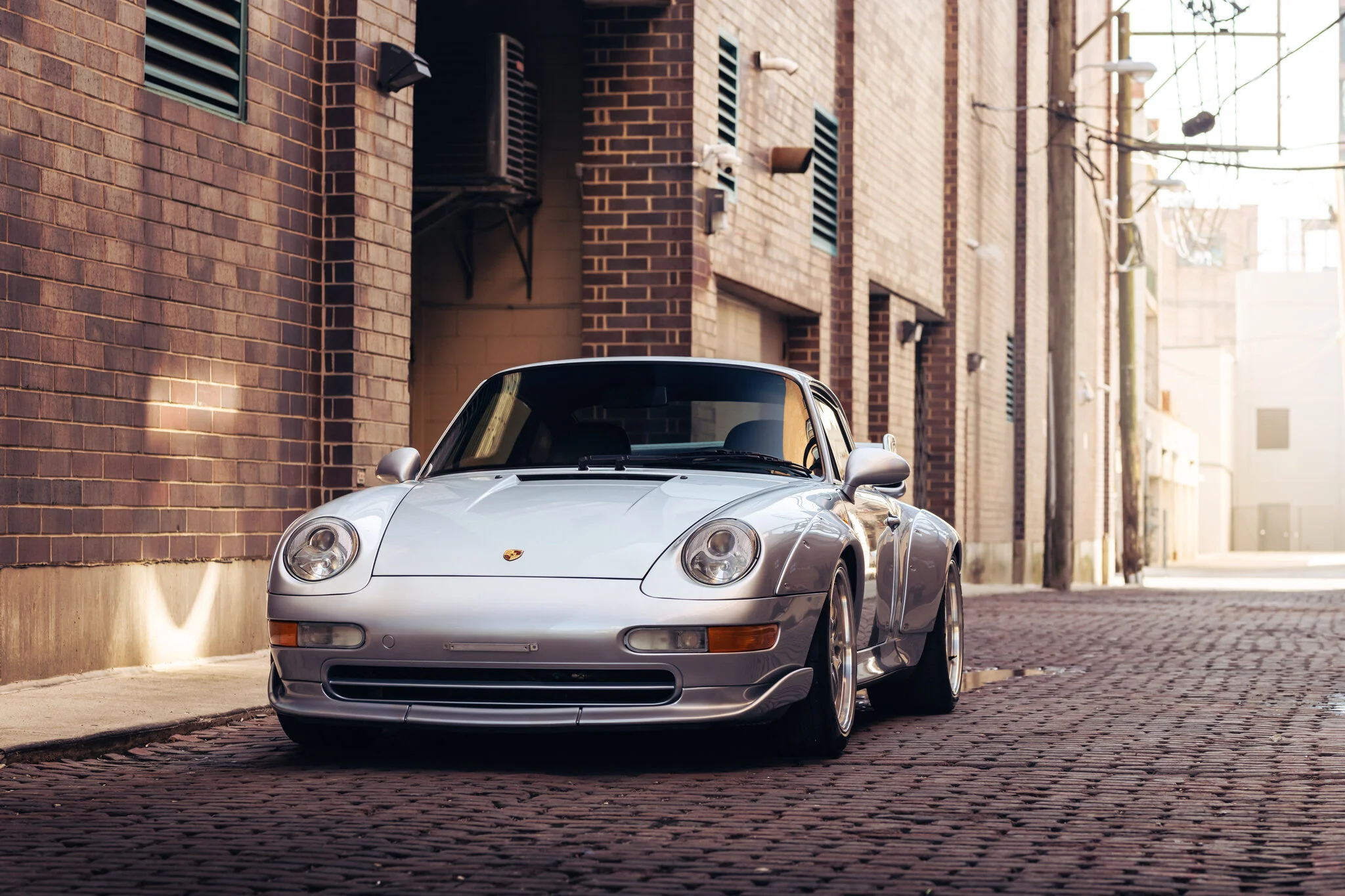 Porsche 993 GT2 Downtown Chicago — Jeremy Cliff Automotive Photography