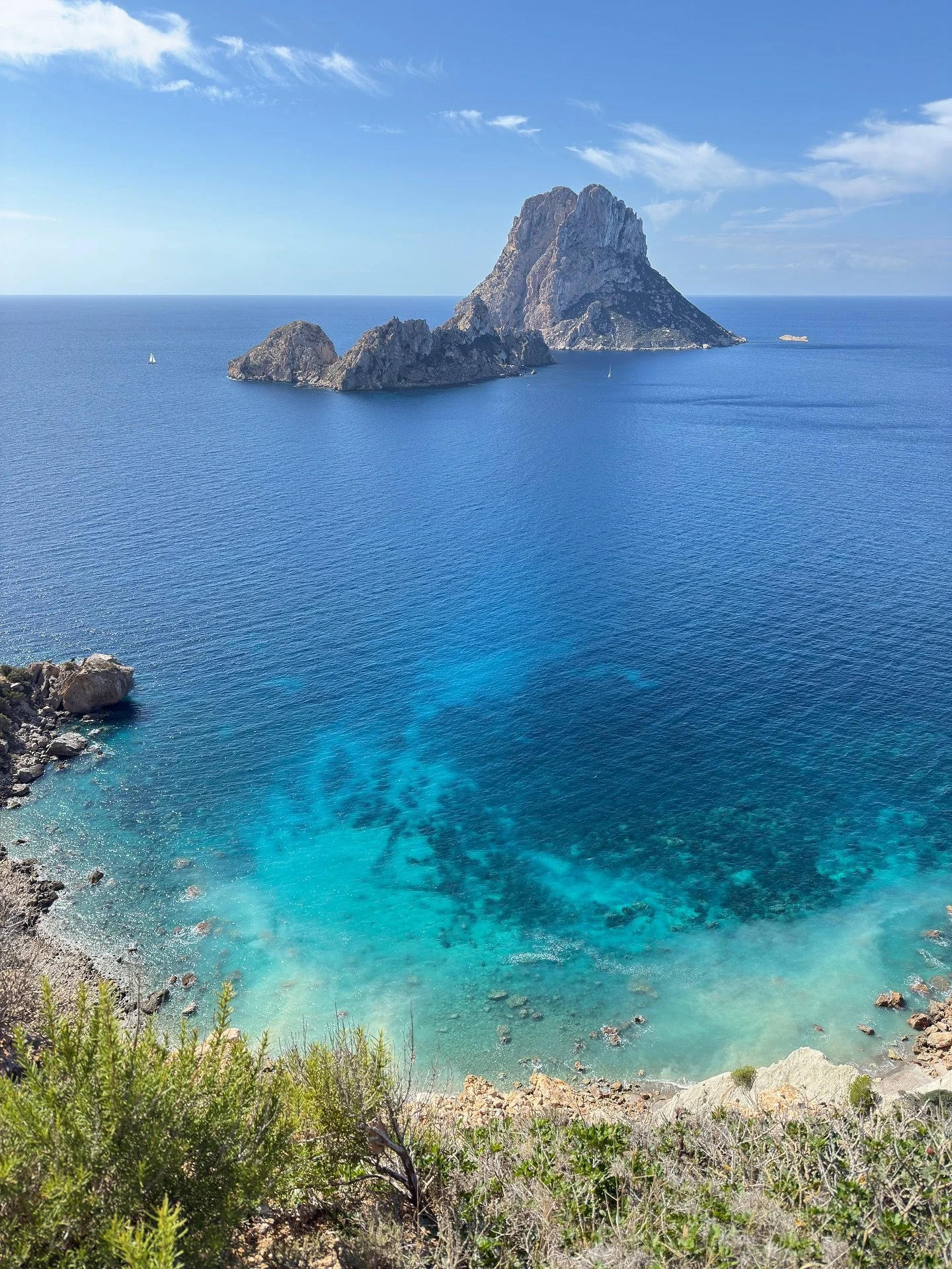 The other side of Ibiza 🔅

Thank you for the magical time @emmajiva &amp; everyone involved. Revived &amp; grateful 🙏🏽✴️