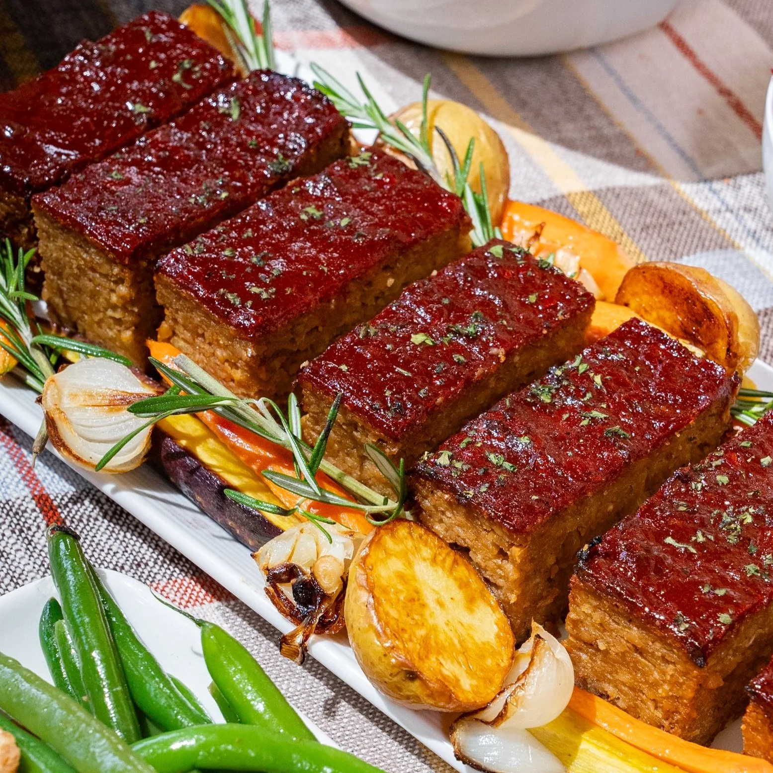 Pulse Cafe - Thanksgiving 2024 cashew loaf-2.jpg