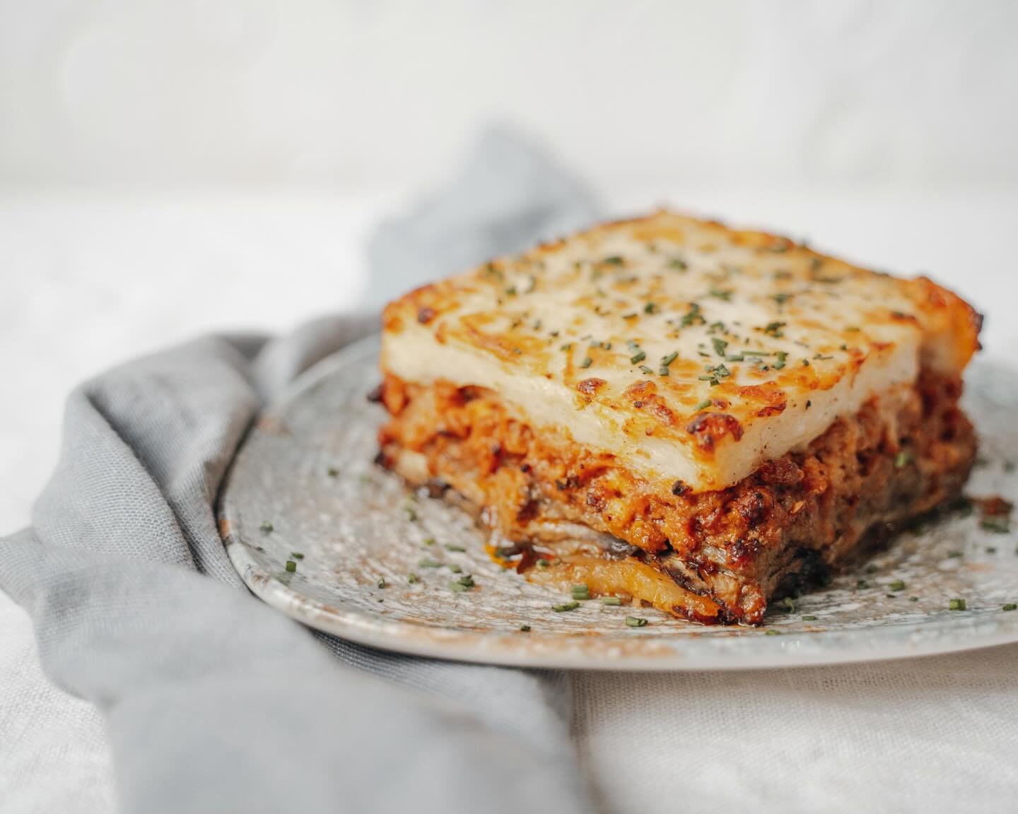 Comida griega, sin complicaciones.
Buen producto, recetas claras y un sitio tranquilo en el centro de Valencia.

Eso es Kuzina.
Reservas en www.kuzinavlc.com