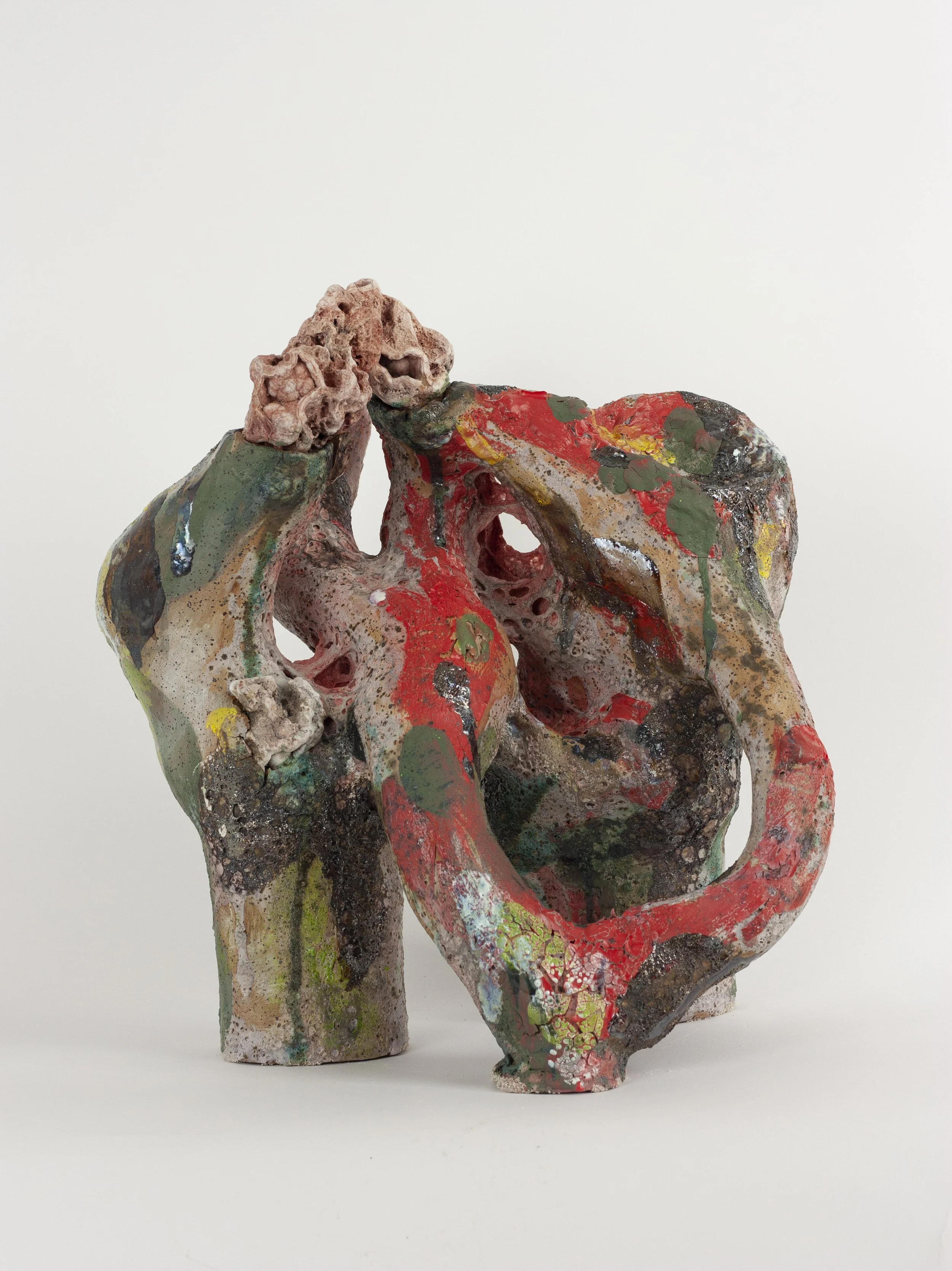 “Transient,” 2024. 23 x 19 x 11 inches. Huzzah river rocks, ceramic, Houston foraged clay and gravel, crushed steel, glazes, underglazes, melted stone chunks. Fired ^6 oxidation.