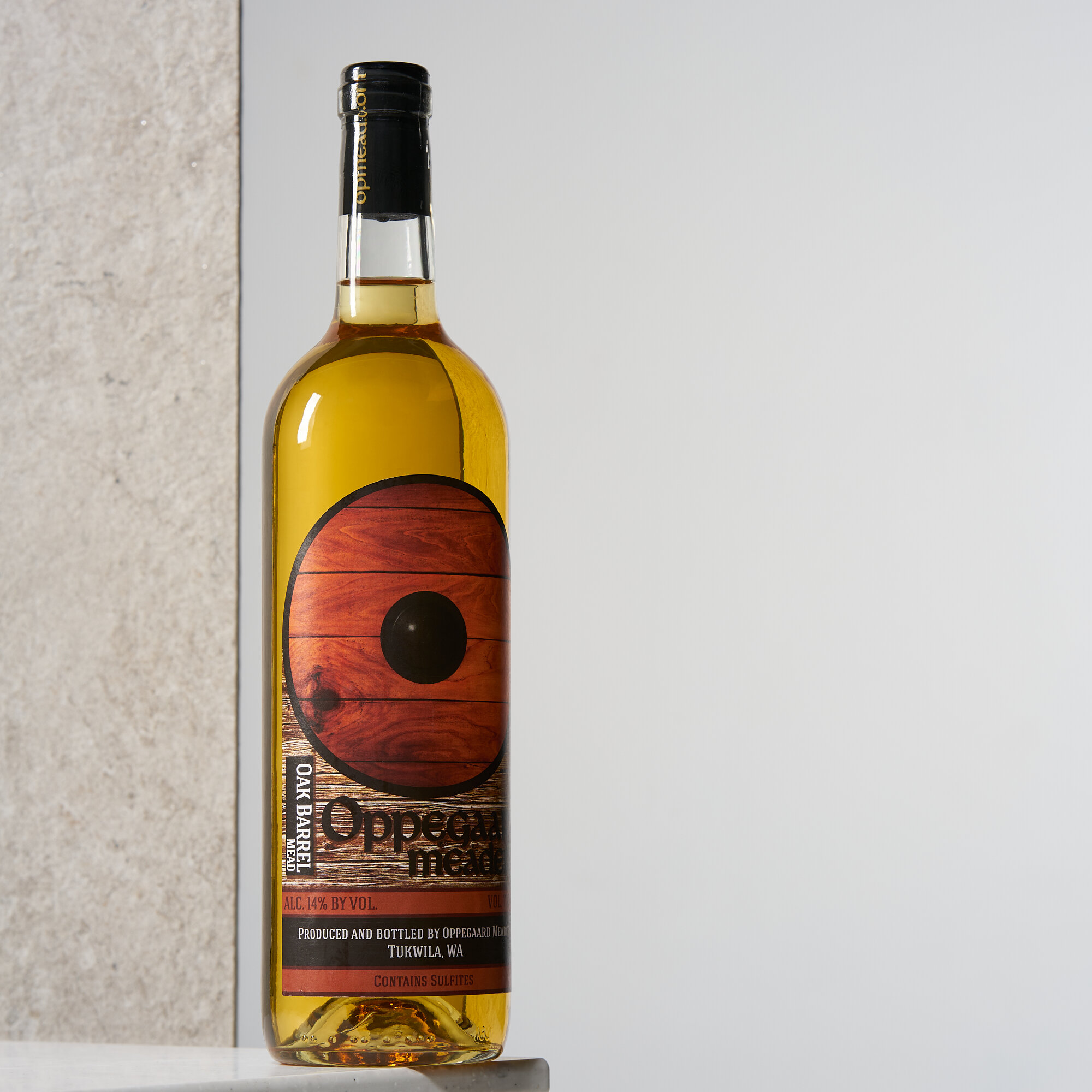 Oak BarrelThe mighty American white oak chopped into staves, charred to smoky perfection and soaked with flavor before being emptied and awashed again with liquid gold brings a bouquet of vanilla, caramel, and toasted coconut. The palate on this mea…