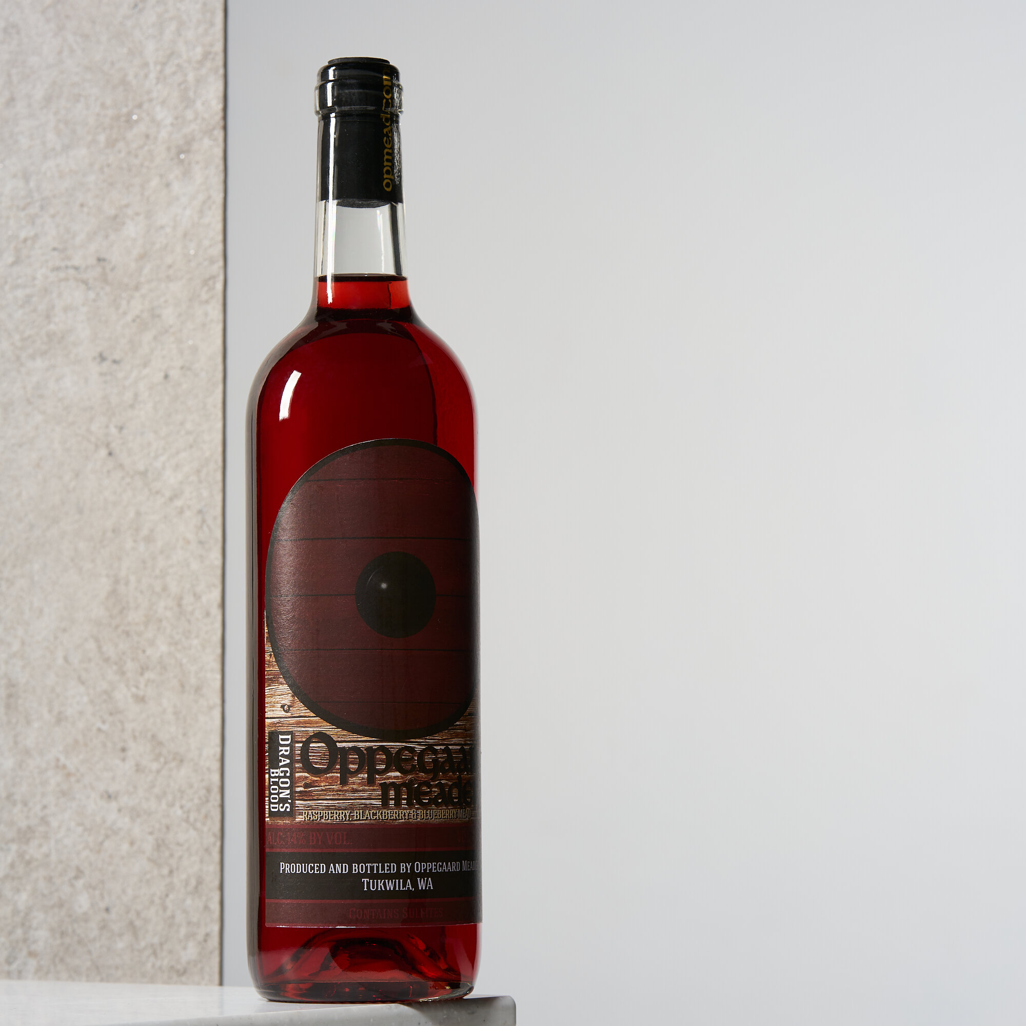 Dragon’s BloodDark and brooding just like its name this mead is the richest of the offerings at Oppegaard. The aroma starts off red fruited from strawberries to raspberries, cranberries and cherries, the aroma finishes with hints of blueberry and el…