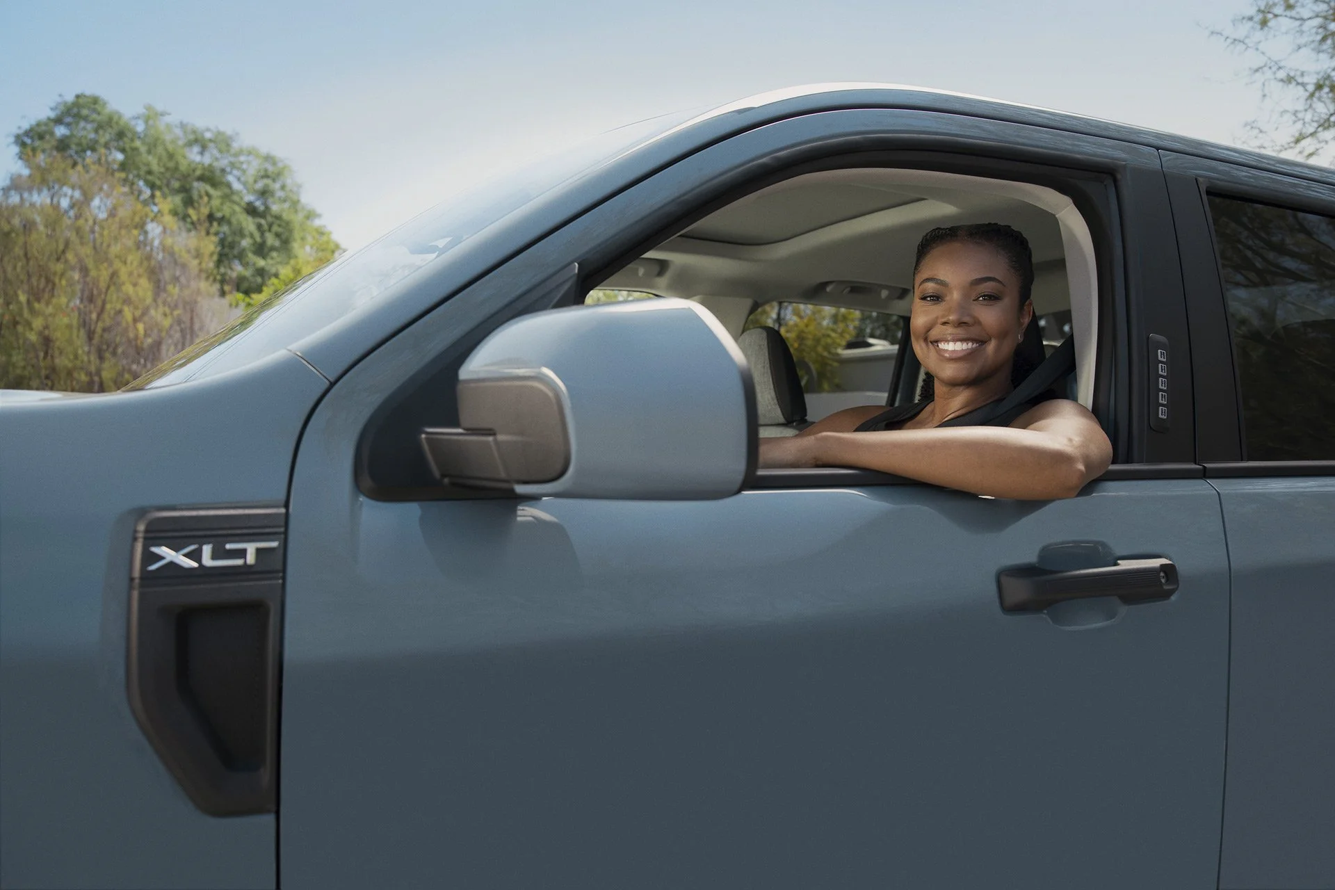 gabrielle-union-in-the-2022-ford-maverick_100793855_h.jpeg