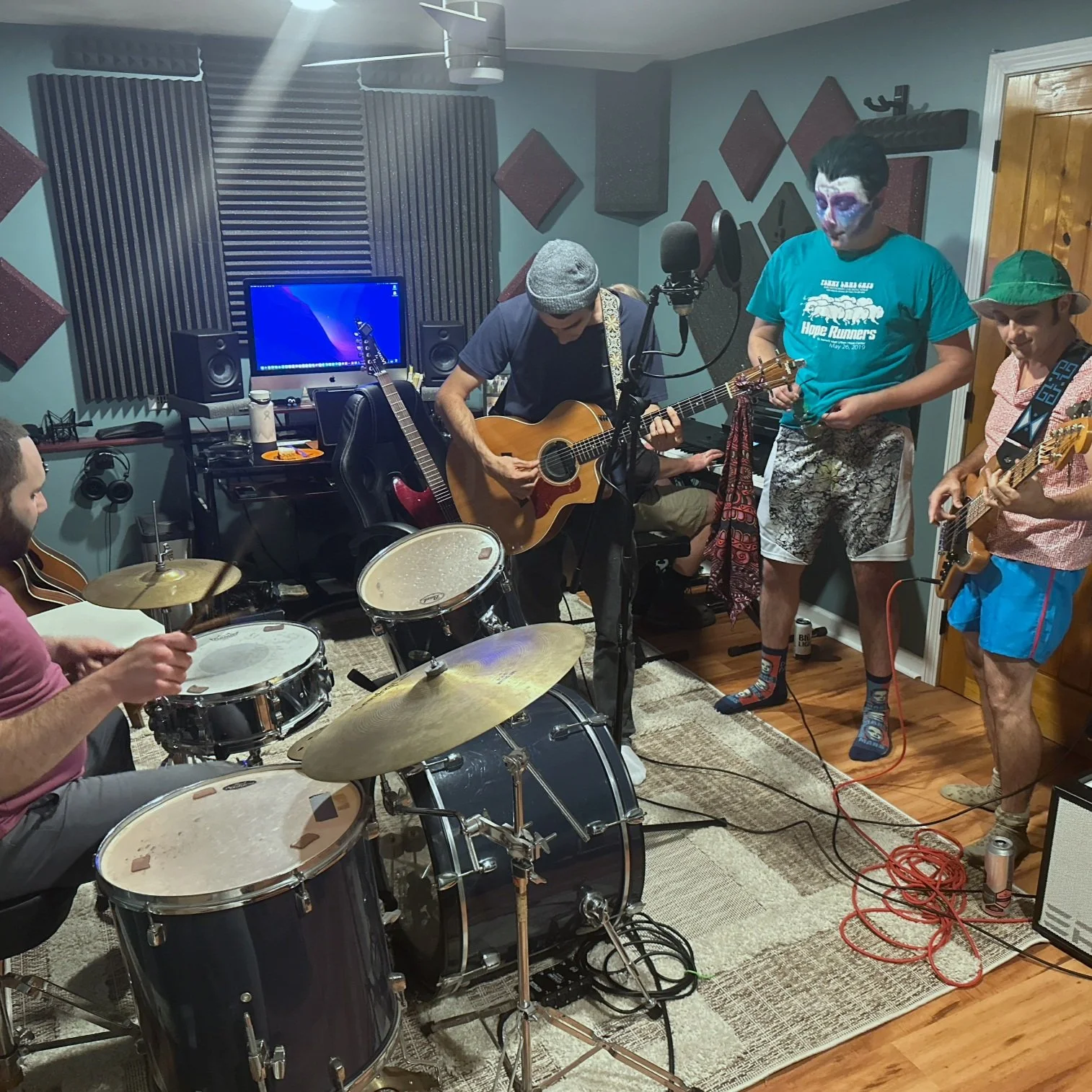 2022   'Twas A Hippie Halloween