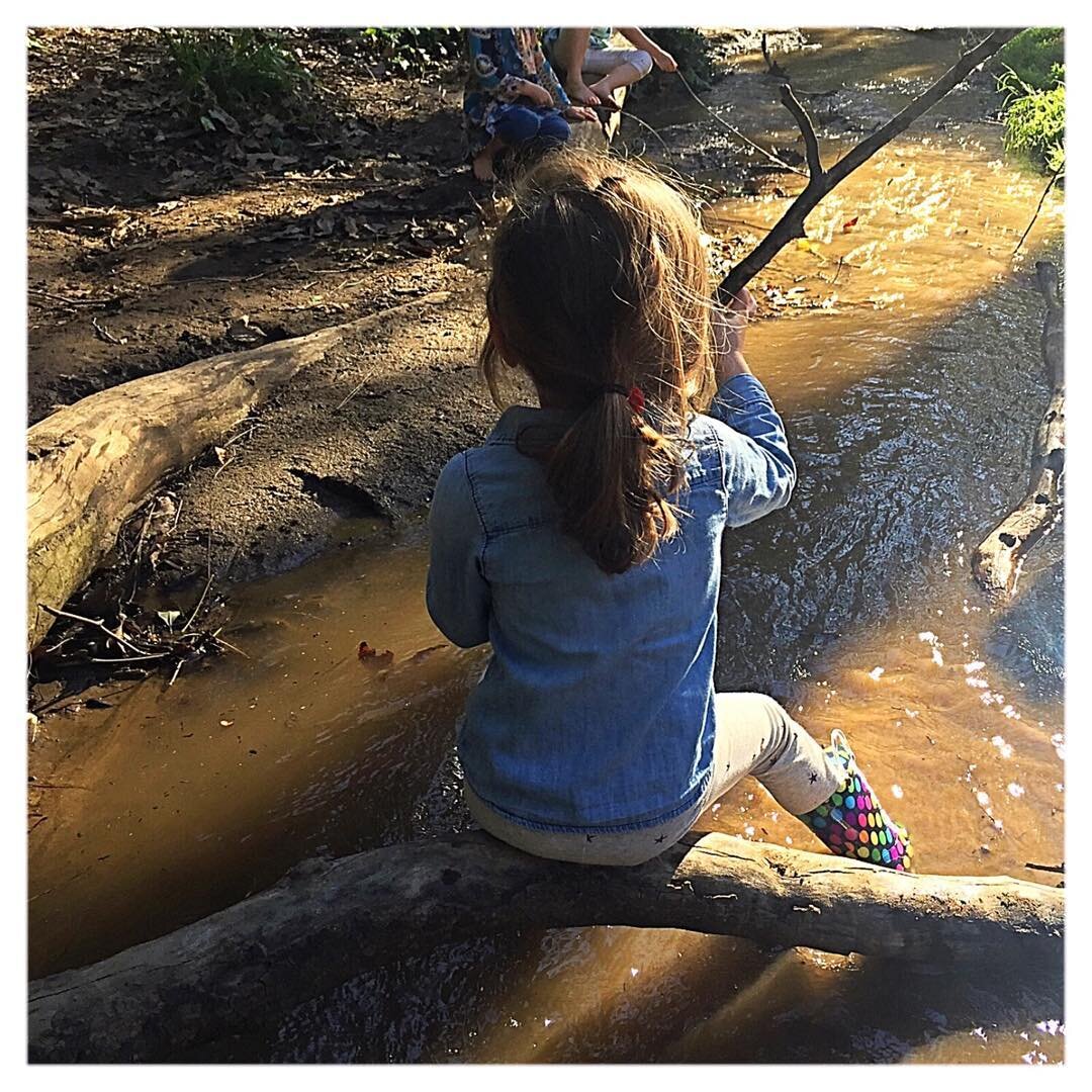 The #rain has brought so much #beauty to LA, it&rsquo;s incredible! Being able to #play in a #stream of #water is such a luxury for our little ones that we&rsquo;ve been getting out there every moment we can.  The imagination + creativity that #littl