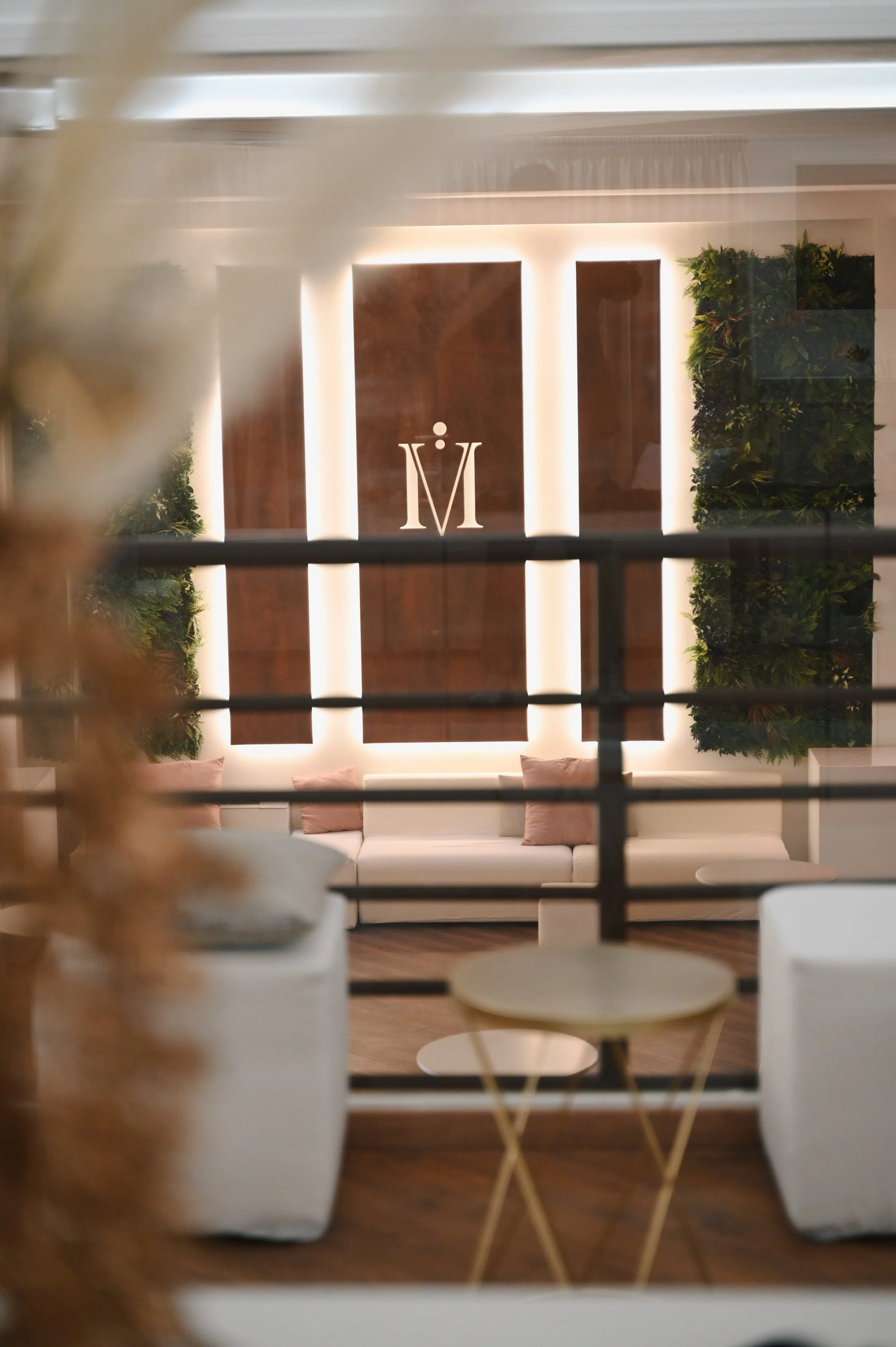 location locali sale ville per feste laurea  compleanni 18esimi 18 anni 18esimi a catania primo compleanno 1 30 40 50 60 anni eventi catania e provincia (21).jpg