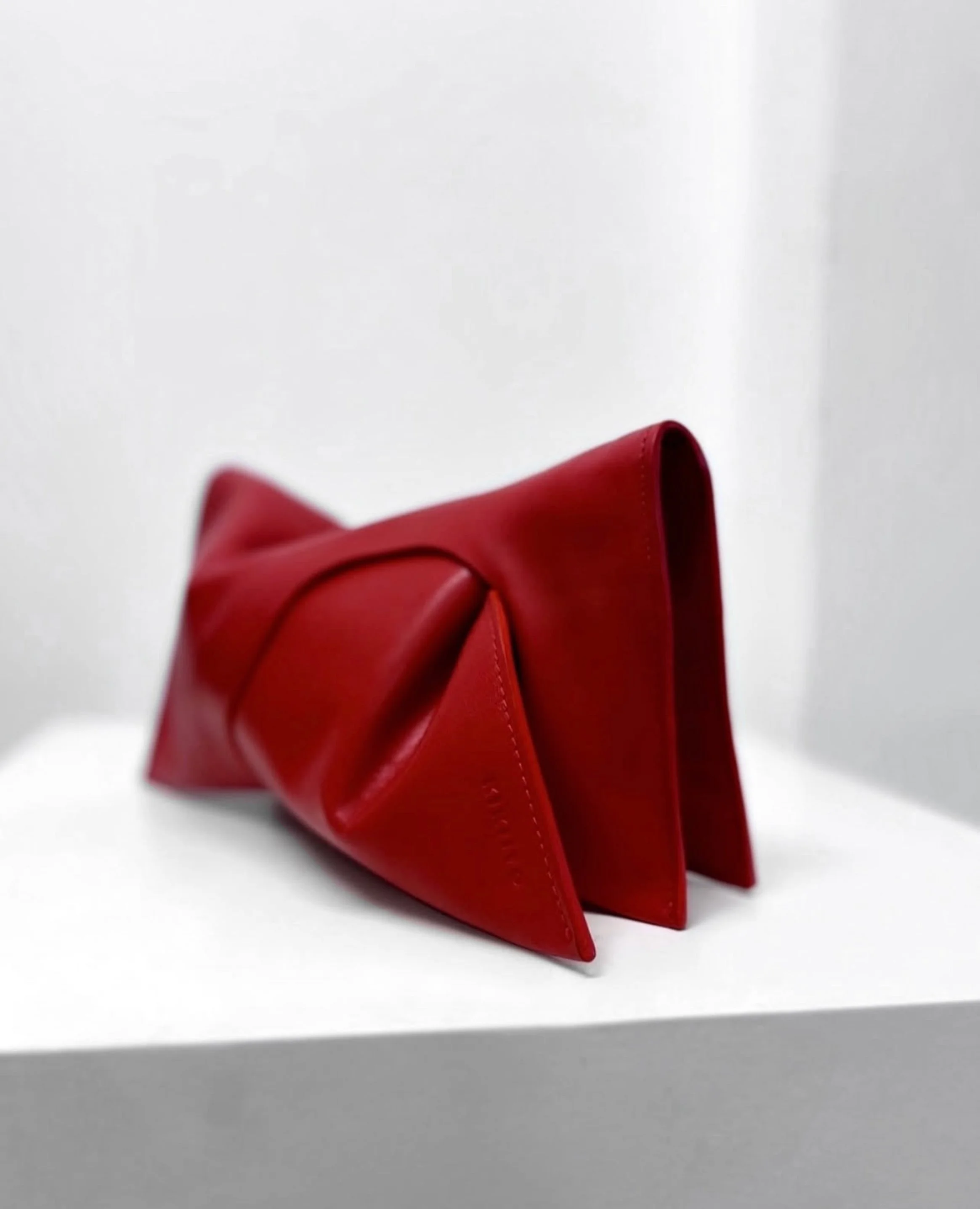 kikiito-iwa-small-red-leather-shoulder-bag-minimal-avant-garde-sclupure-bag-house-of-ito.jpg