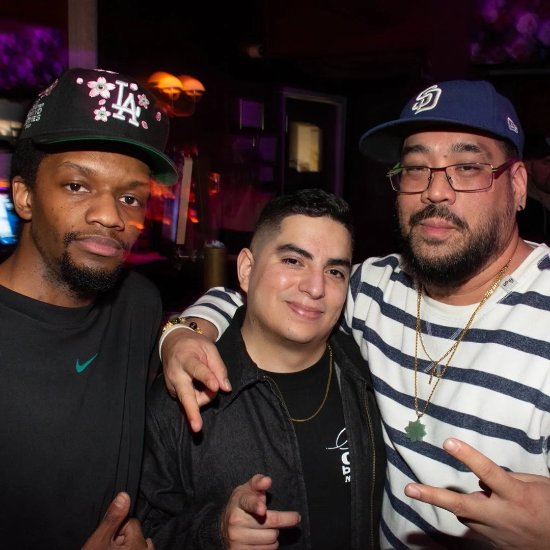 Nothing but good vibes tonight with special guest DJ  @itsshortstyle in the house. Our doors open at 10 tonight. Get on guest list via the link in our bio.

📸 @poysiancrown