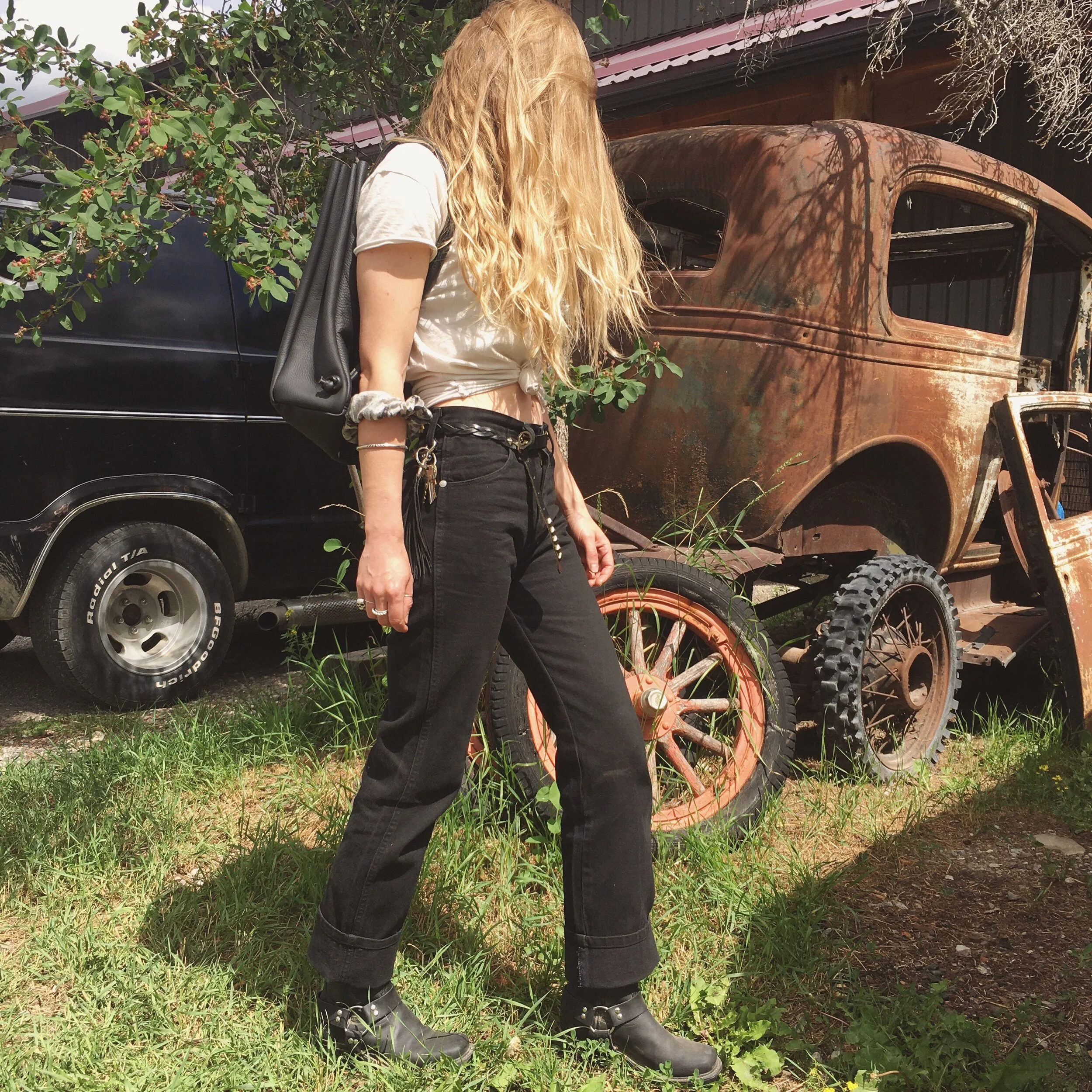 ECC4A3A9-8A2F-414B-B6EE-650C204B8353