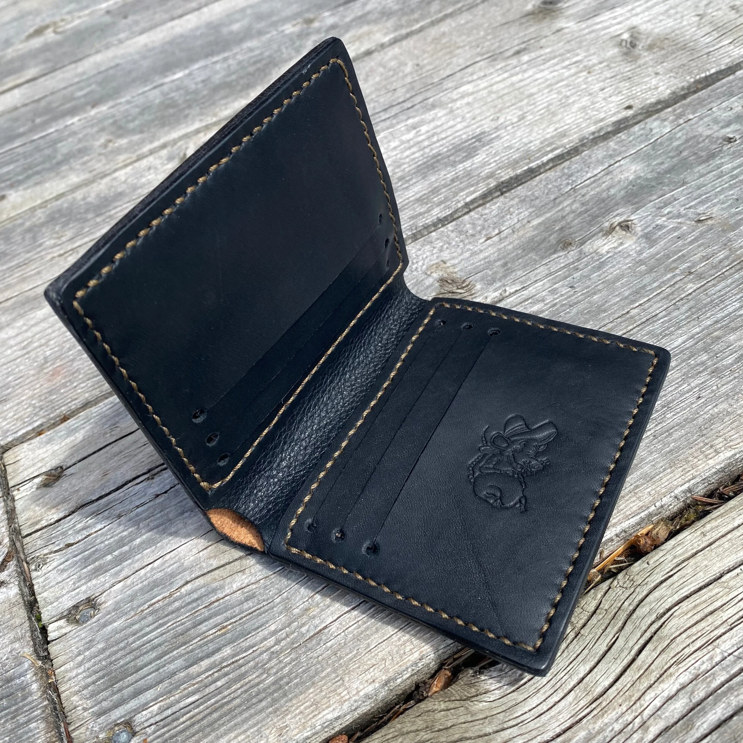 00CDC2C7-D8C9-4822-ADBD-621DB209B9C3