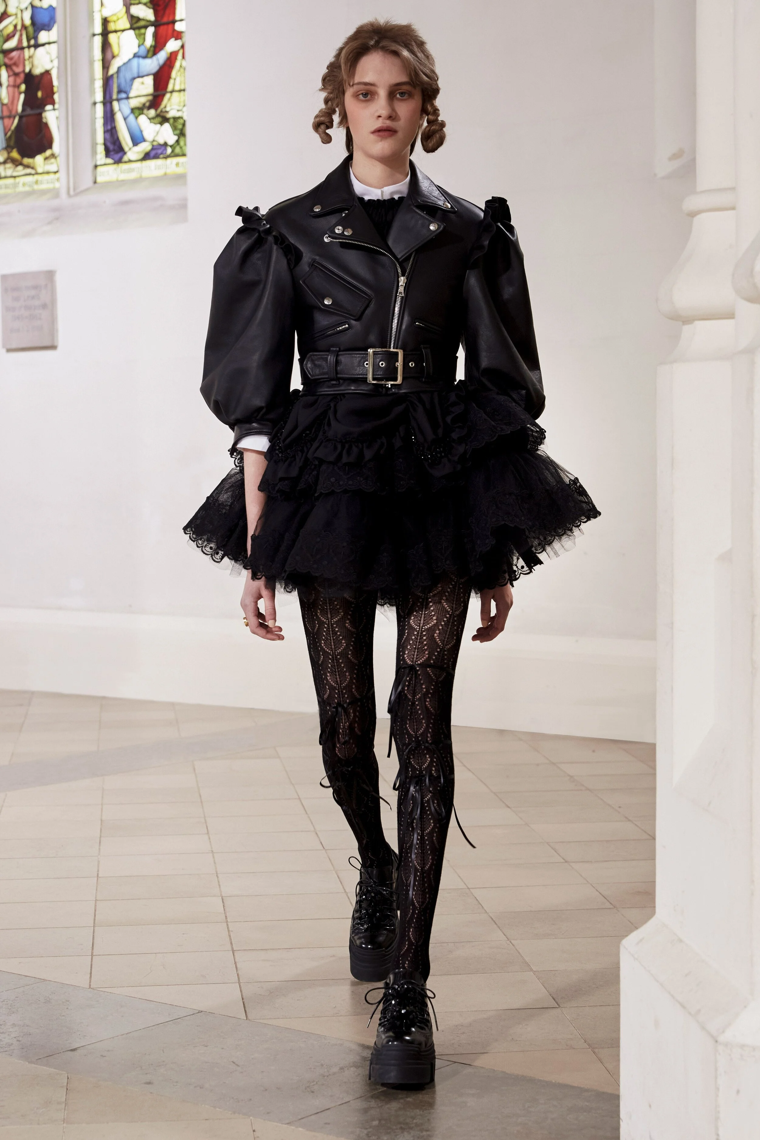 Simone Rocha Fall RTW 2022_1.jpeg