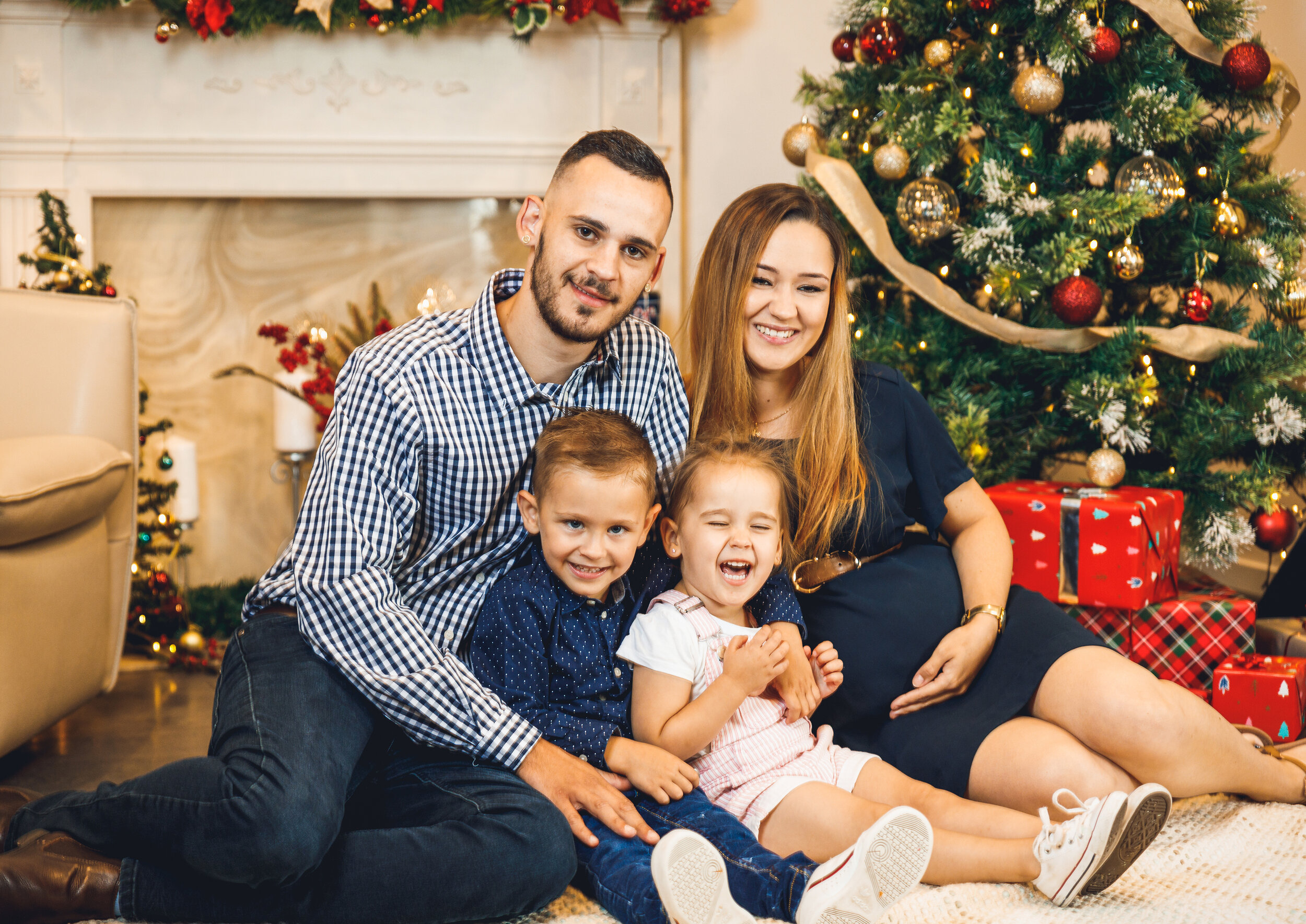 JACQUELINE CHRISTMAS-039-EDIT.JPG