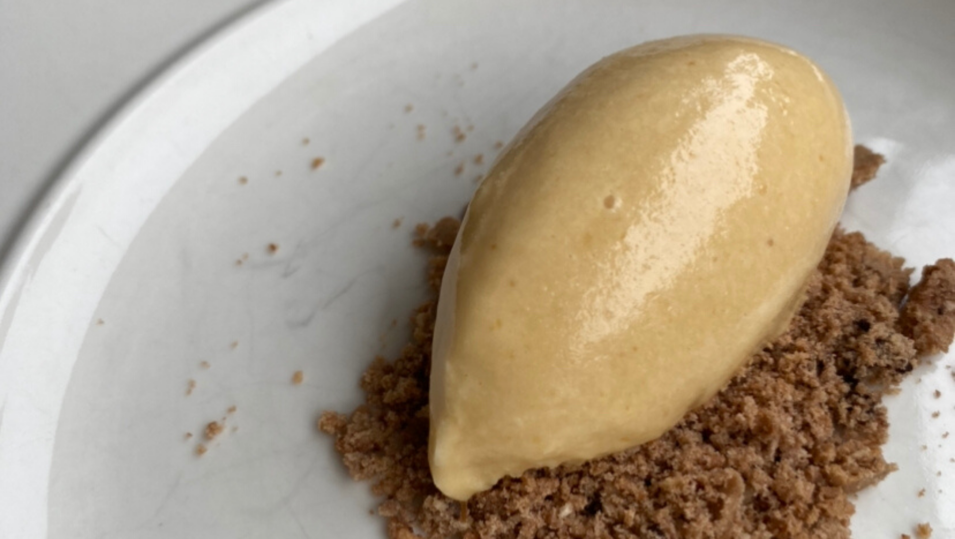 How to make the perfect Quenelle — Ilaria Marzullo