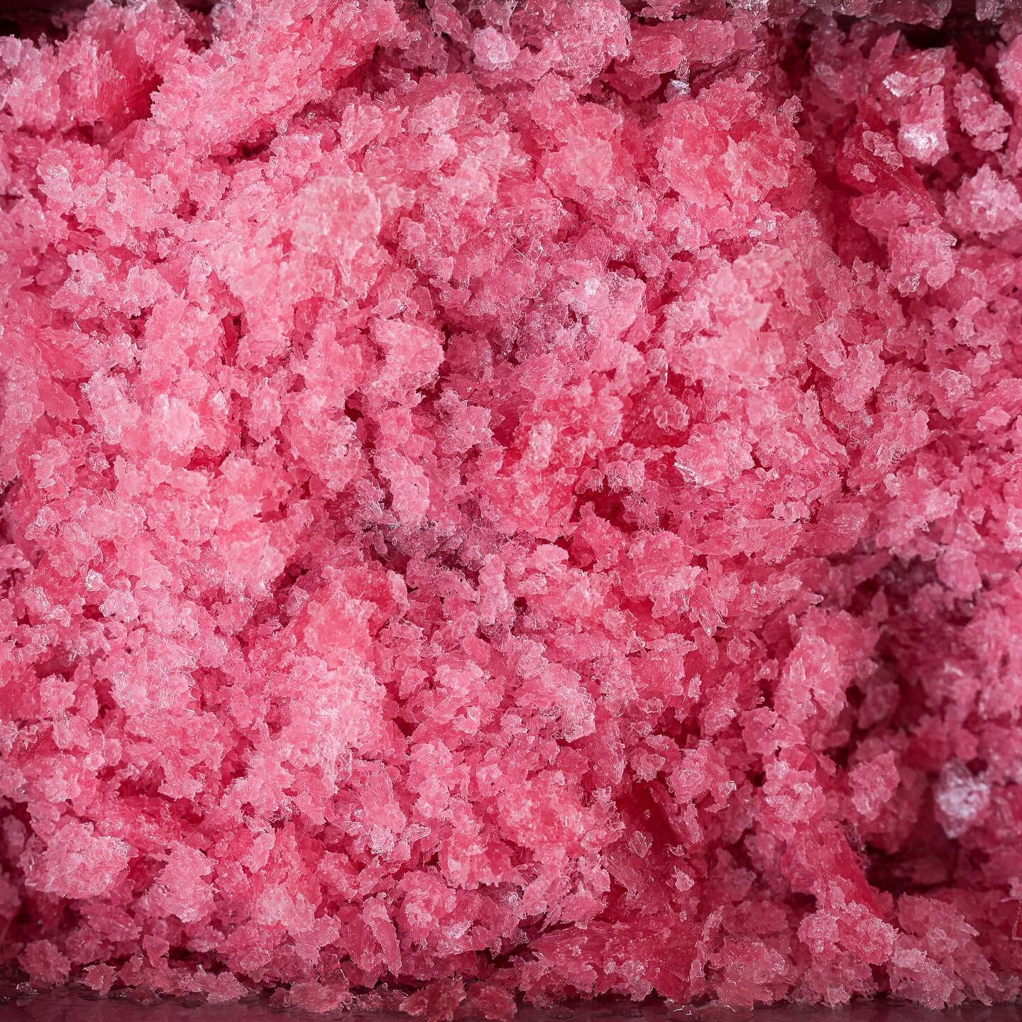Hibiscus and Champagne granita.
This is one of the many recipe available on my pastry chef community -The Dessert Lab!
Every week, I introduce a new recipe, component or a complete dessert, to inspire your creativity and help you develop your own per