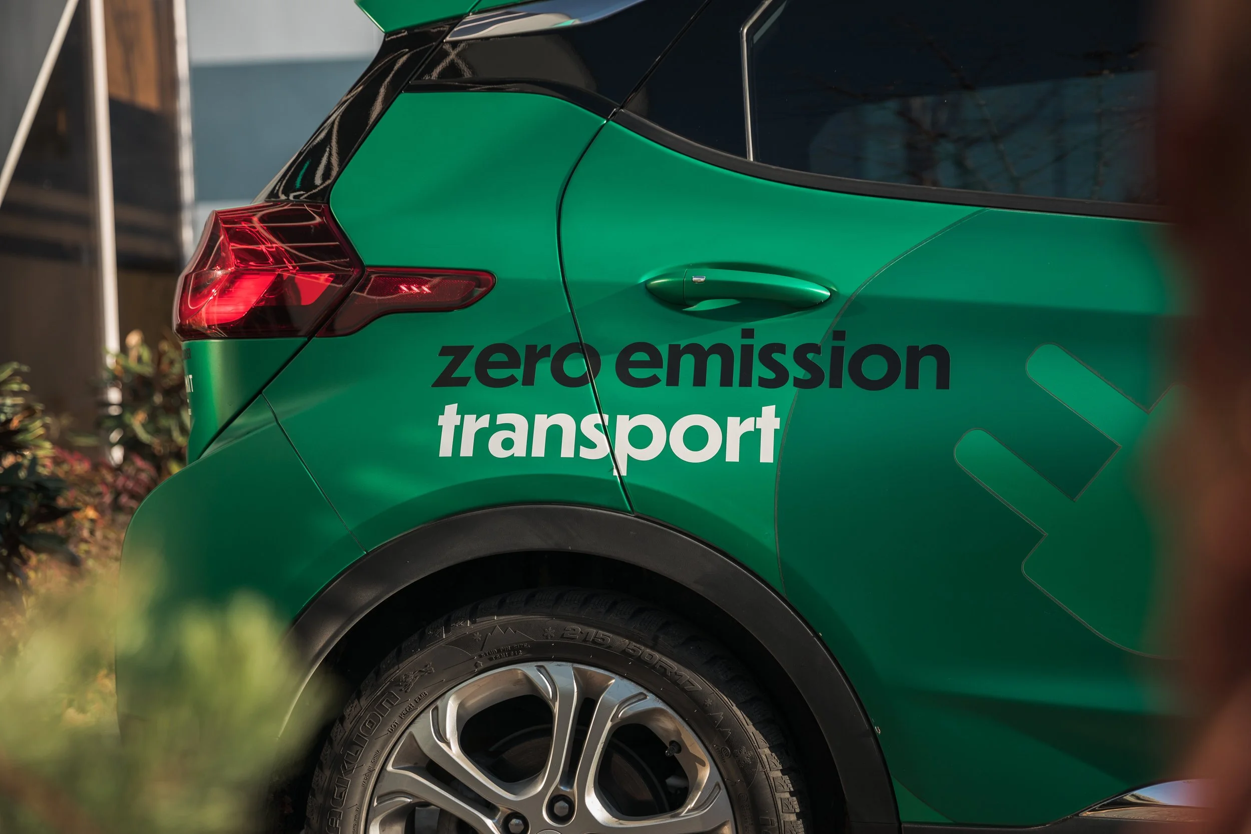 Move Electric & Summit Labels Partnership