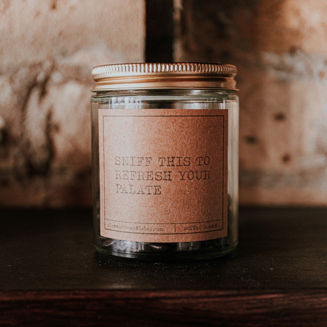 Did you know the scent of coffee beans helps cleanse your sense of smell? This allows you to get the full experience at Glassnote when choosing your candle's fragrances.