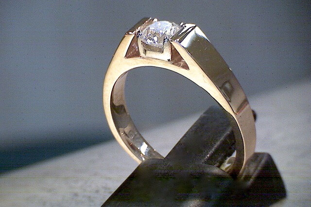 2.62ct Blue Diamond Engagement Ring 18k White Gold