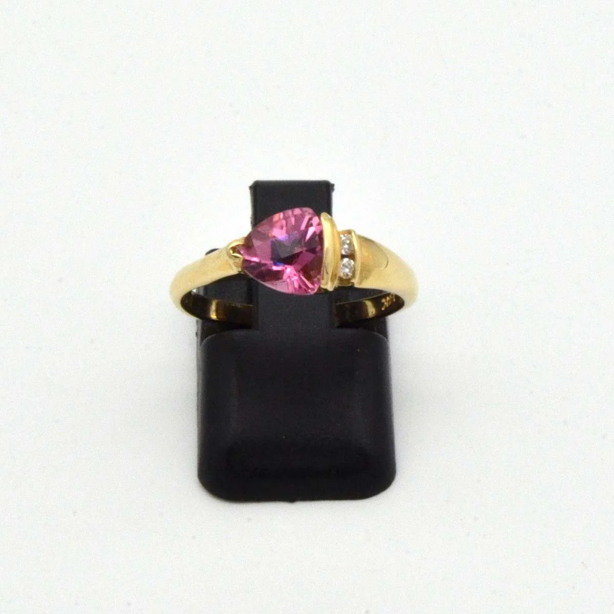 14k-yellow-pink-amethyst-ring.jpg