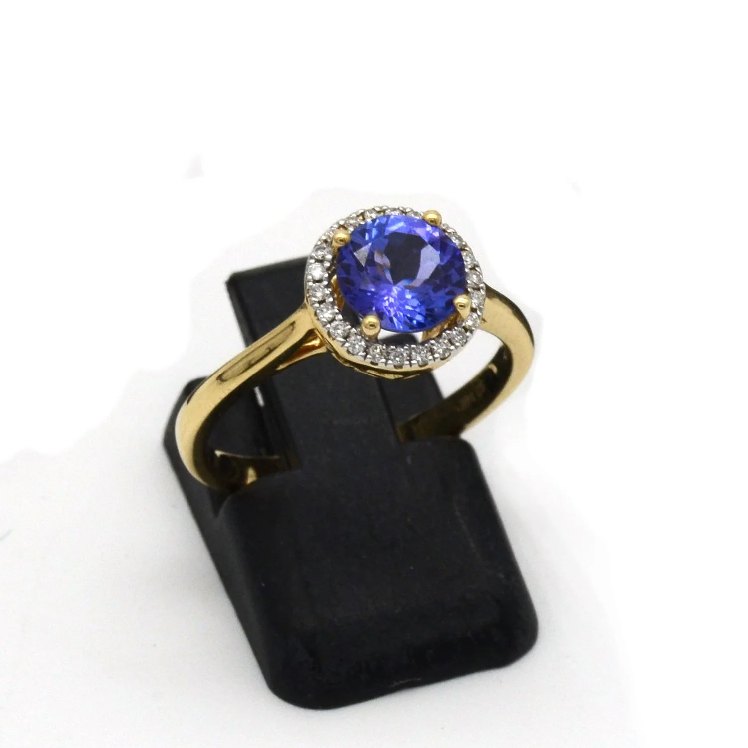 Tanzanite and Diamond | 14K Yellow Gold