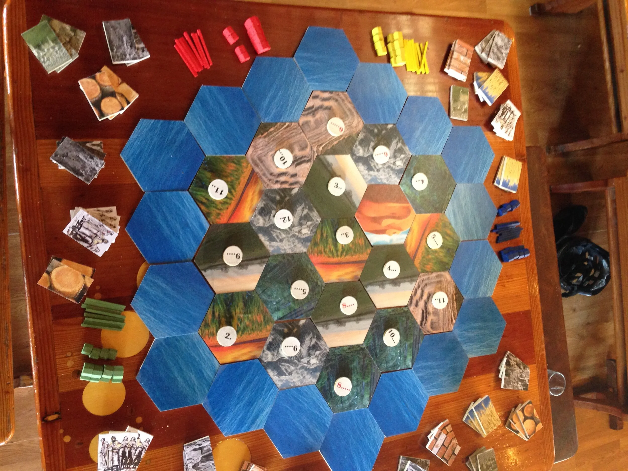 Custom Settlers of Catan game