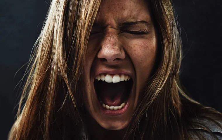 Slow down or scream!