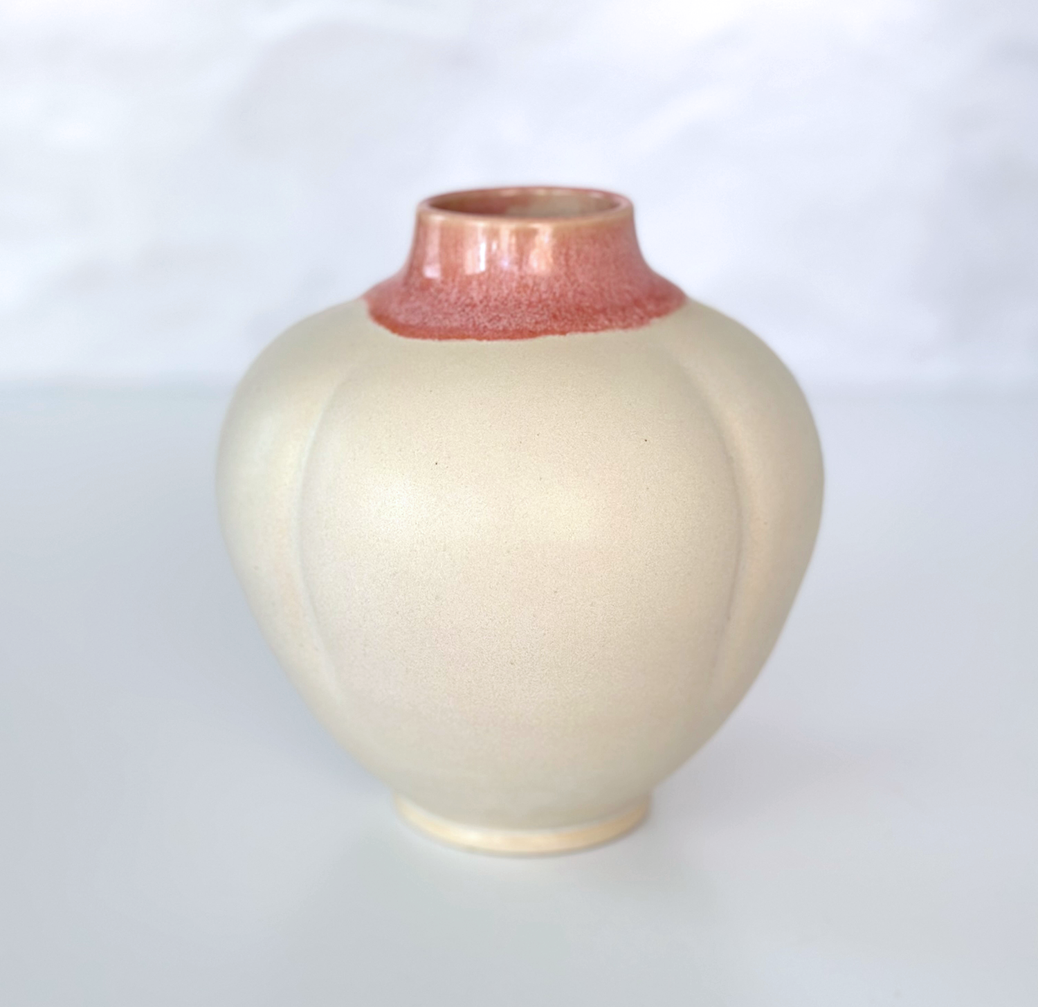 Faux Pli Vase_sm.png