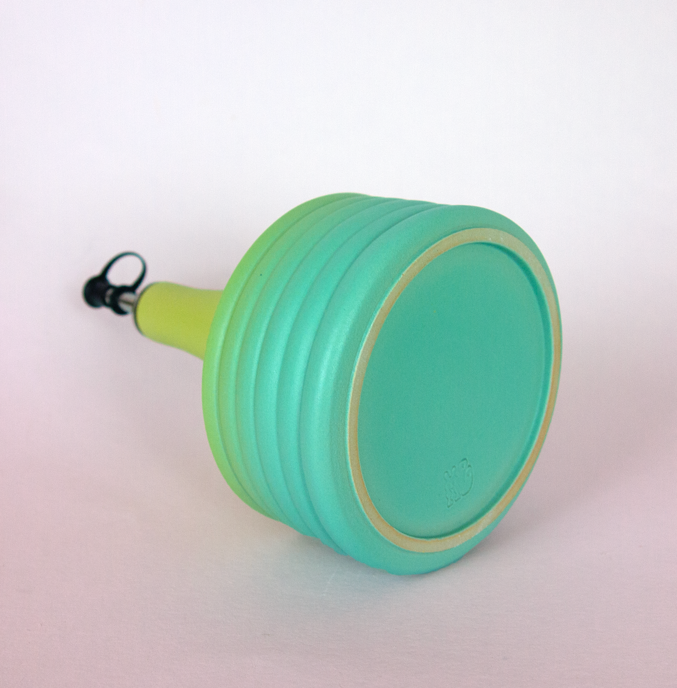 cruet-kelp-gradient-bottom.png