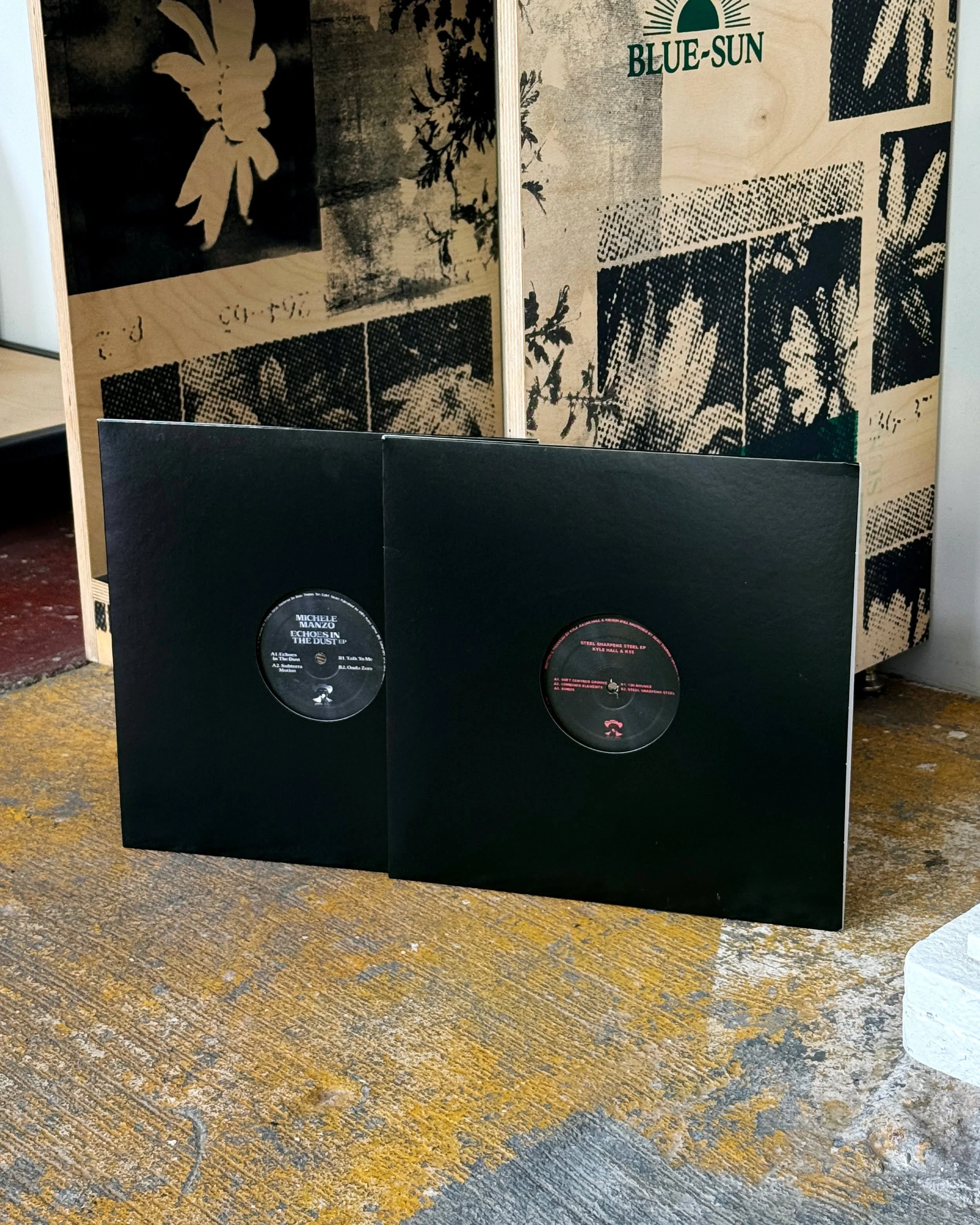 NEW Wild Oates releases in the shop now

Kyle came through with some of the new heat he's made and released on his label out of Detroit/Berlin

One release done up by himself and K15 out of London, and one by Michele Manzo out of Milan

Here til 8