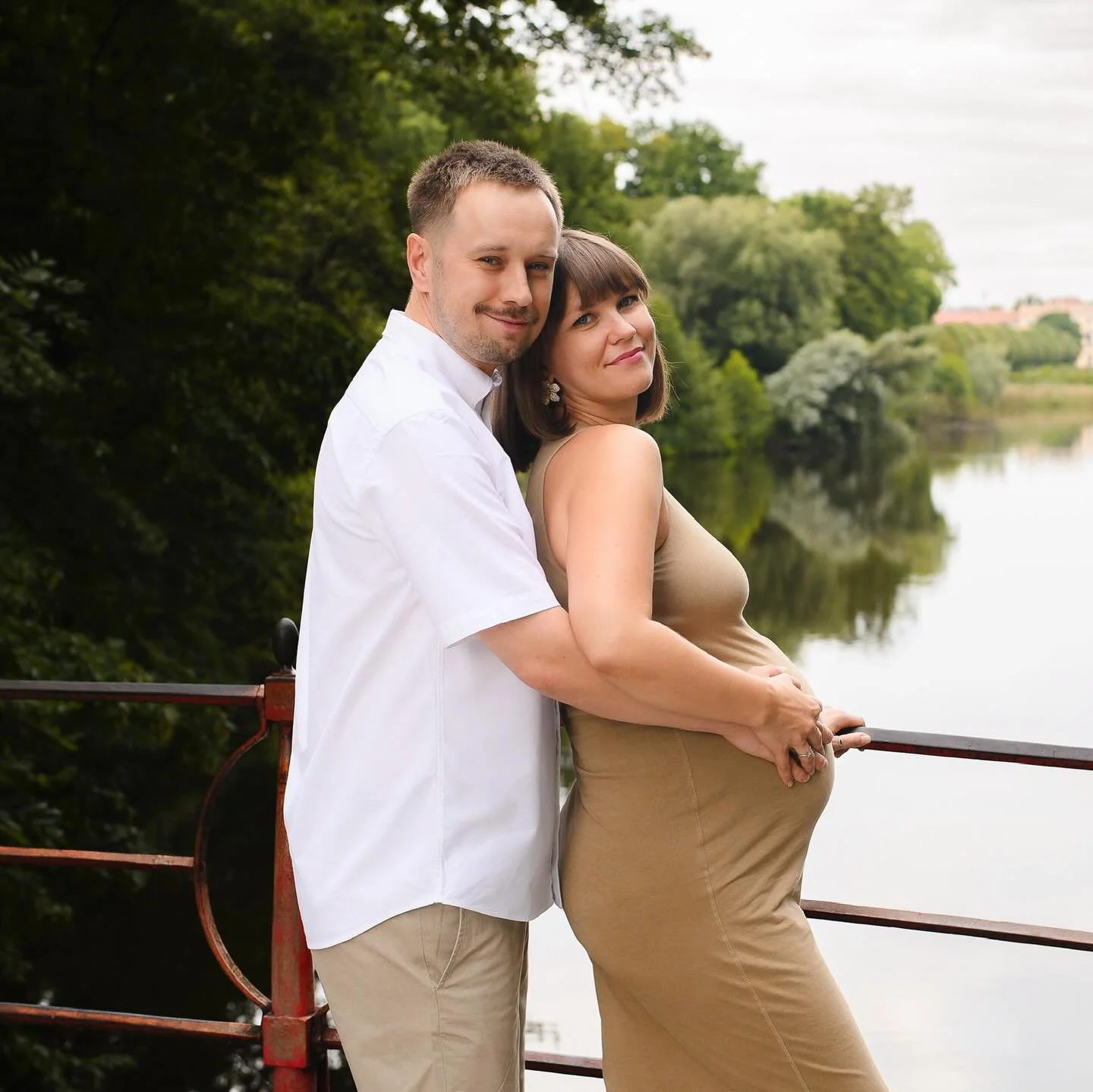 Gosh, this couple was a dream✨. They met years ago, but their very first date was here at the Charlottenburg Palace, so they decided to have the first memories of their baby in the same place where their love began❤️ 

I love being a tiny little part