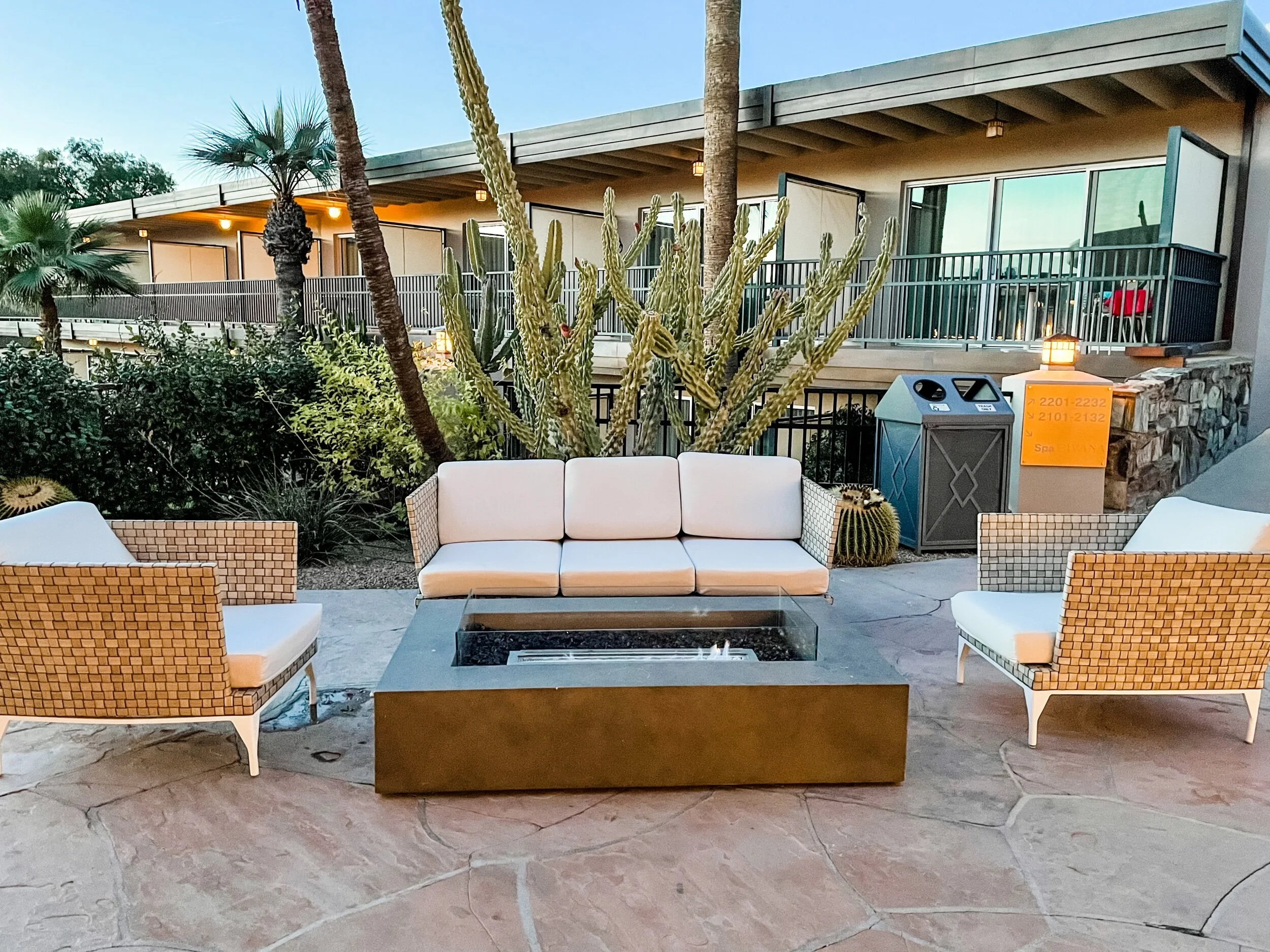 Outdoor dining with fire pit