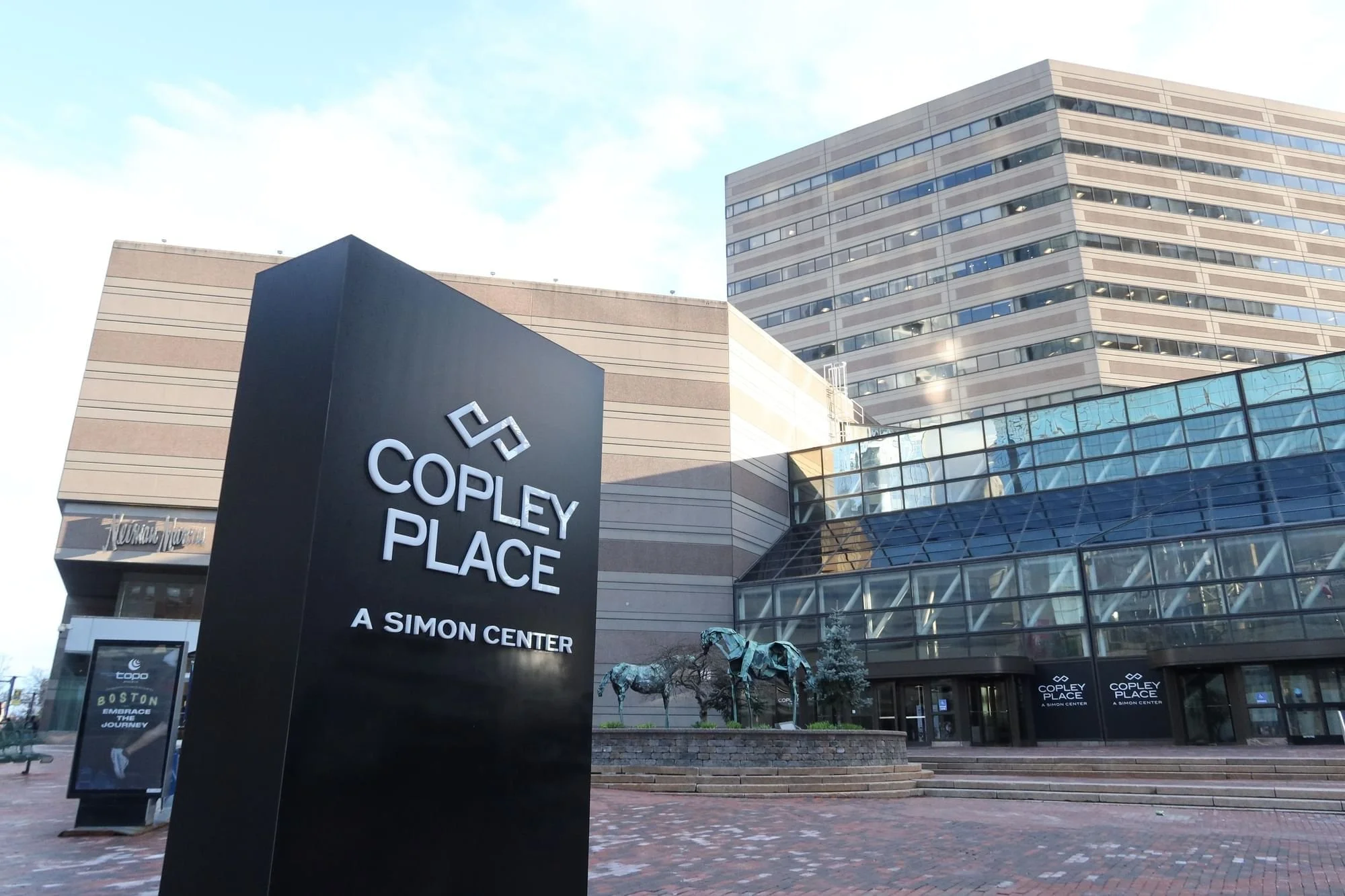 How to Communicate With Your Stylist for the Perfect Haircut Every Time