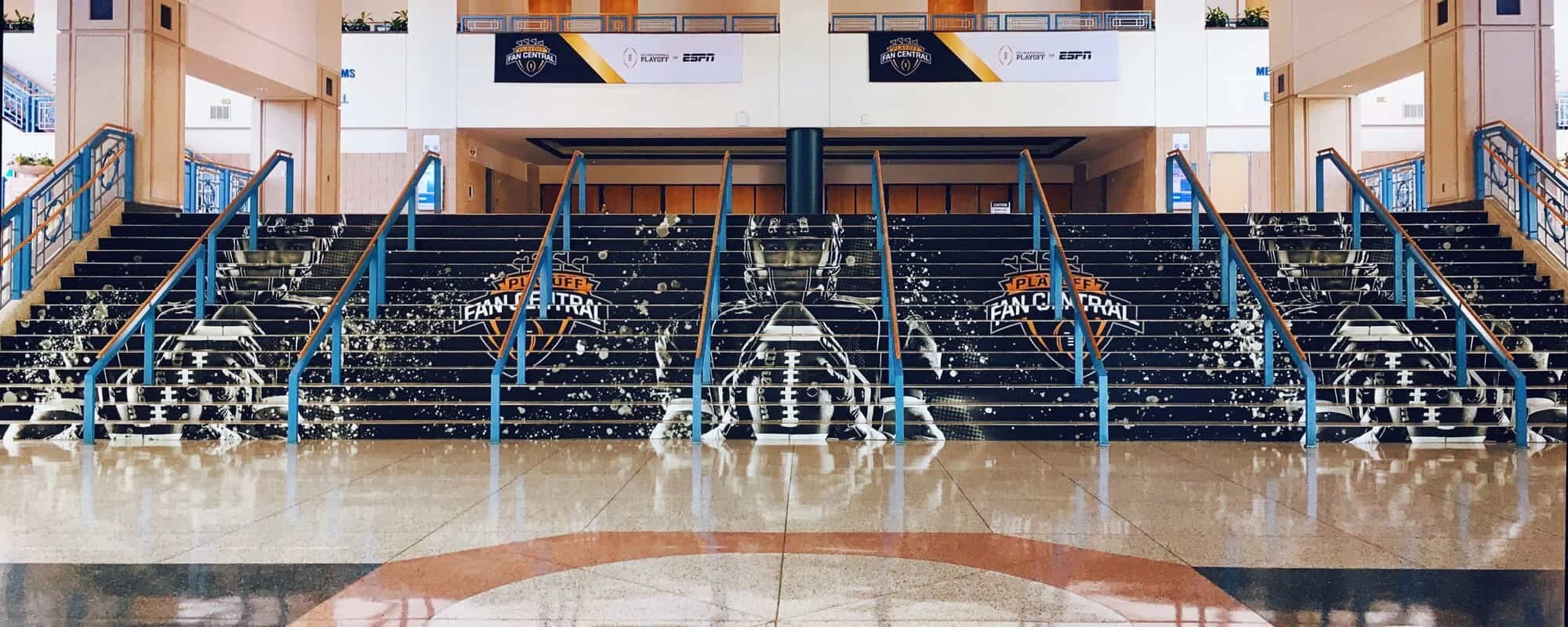 Colonnade---Steps.jpg