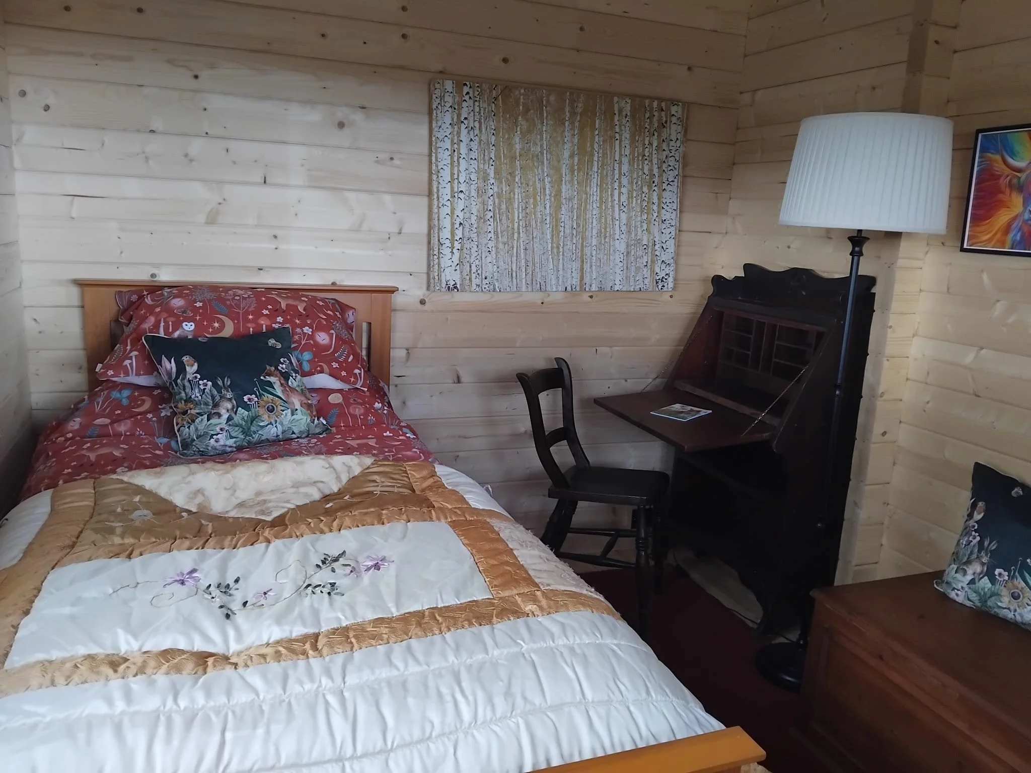 Study bedroom DESK in Cabin.jpeg